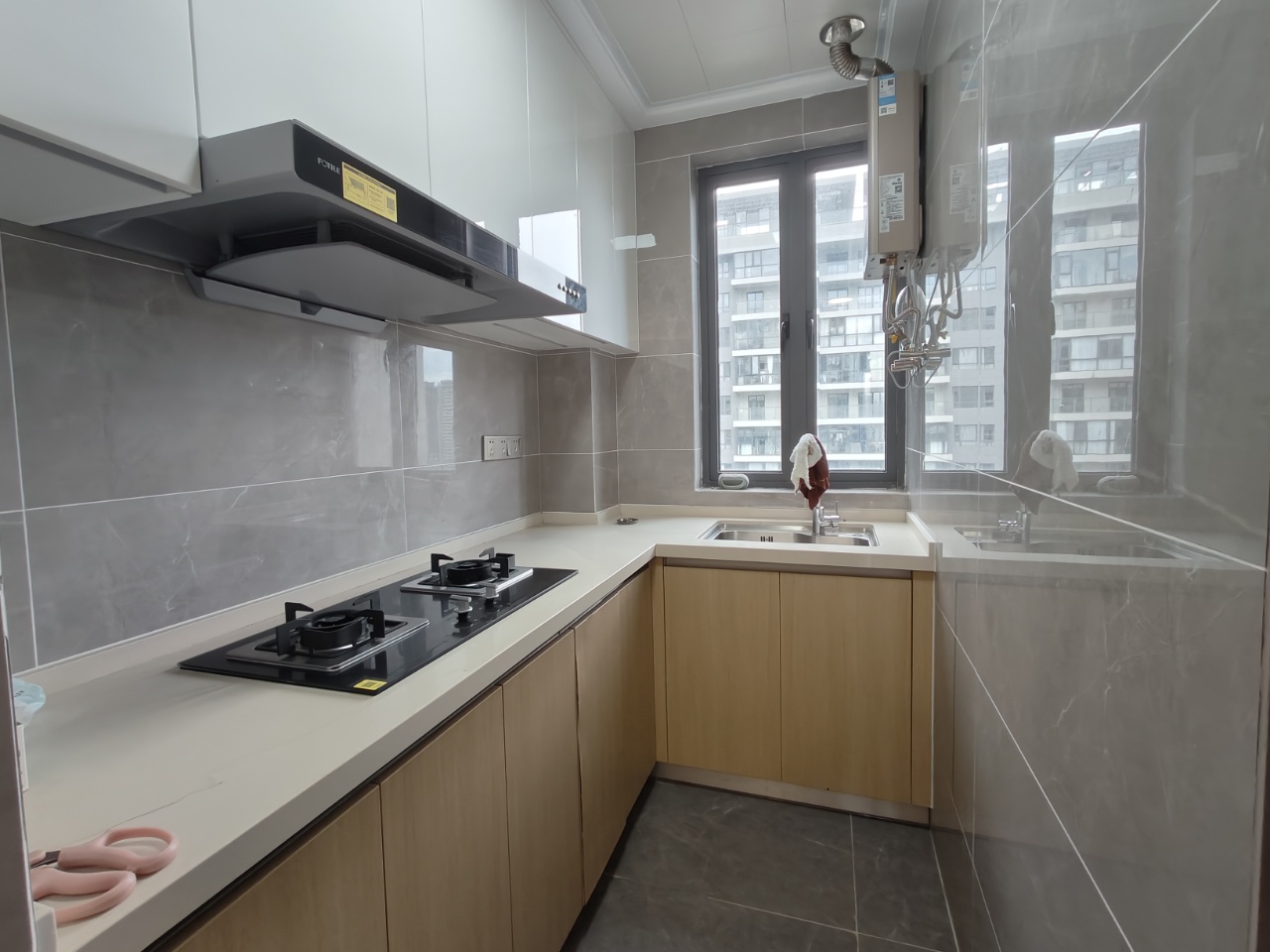 北辰府  3室2厅2卫    2800.0元/月室内图