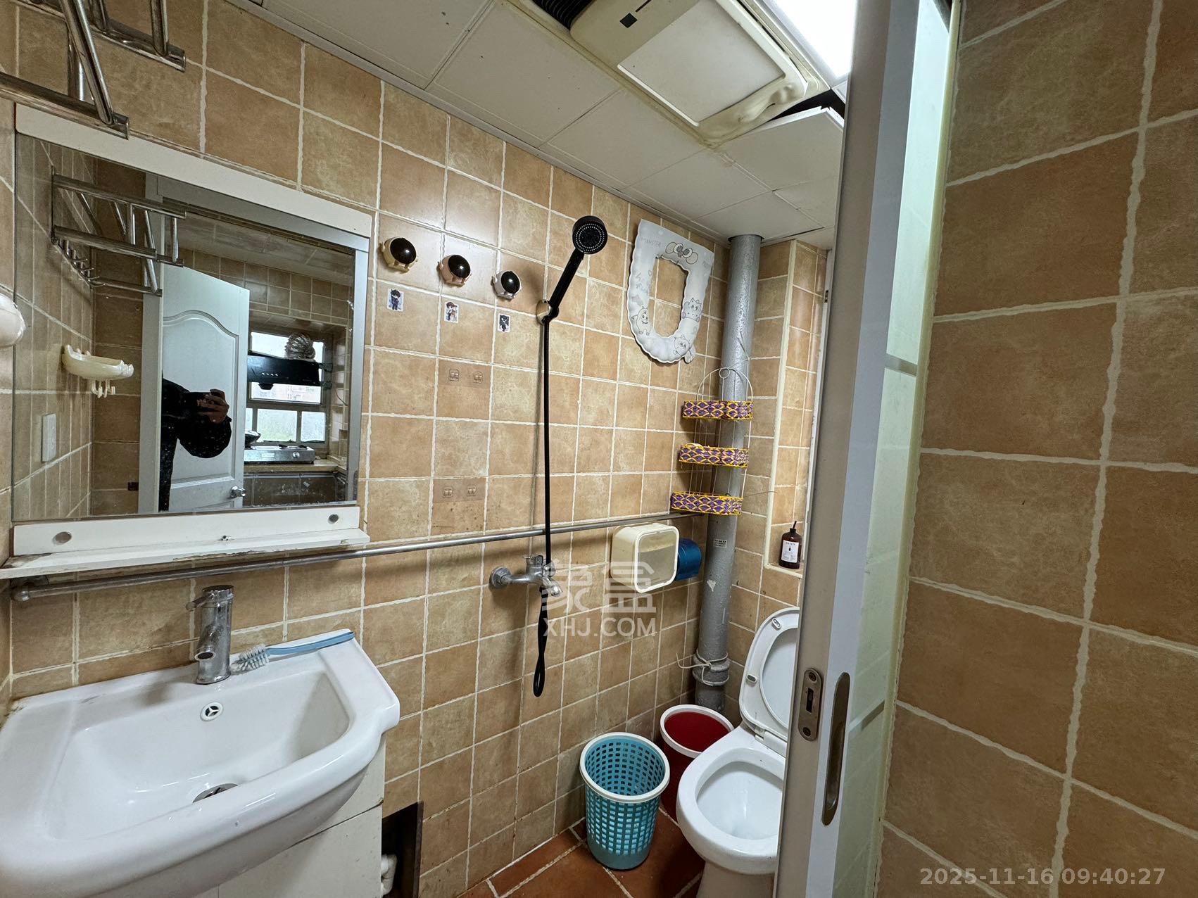 林科大教师单位房  3室2厅1卫    1800.0元/月室内图