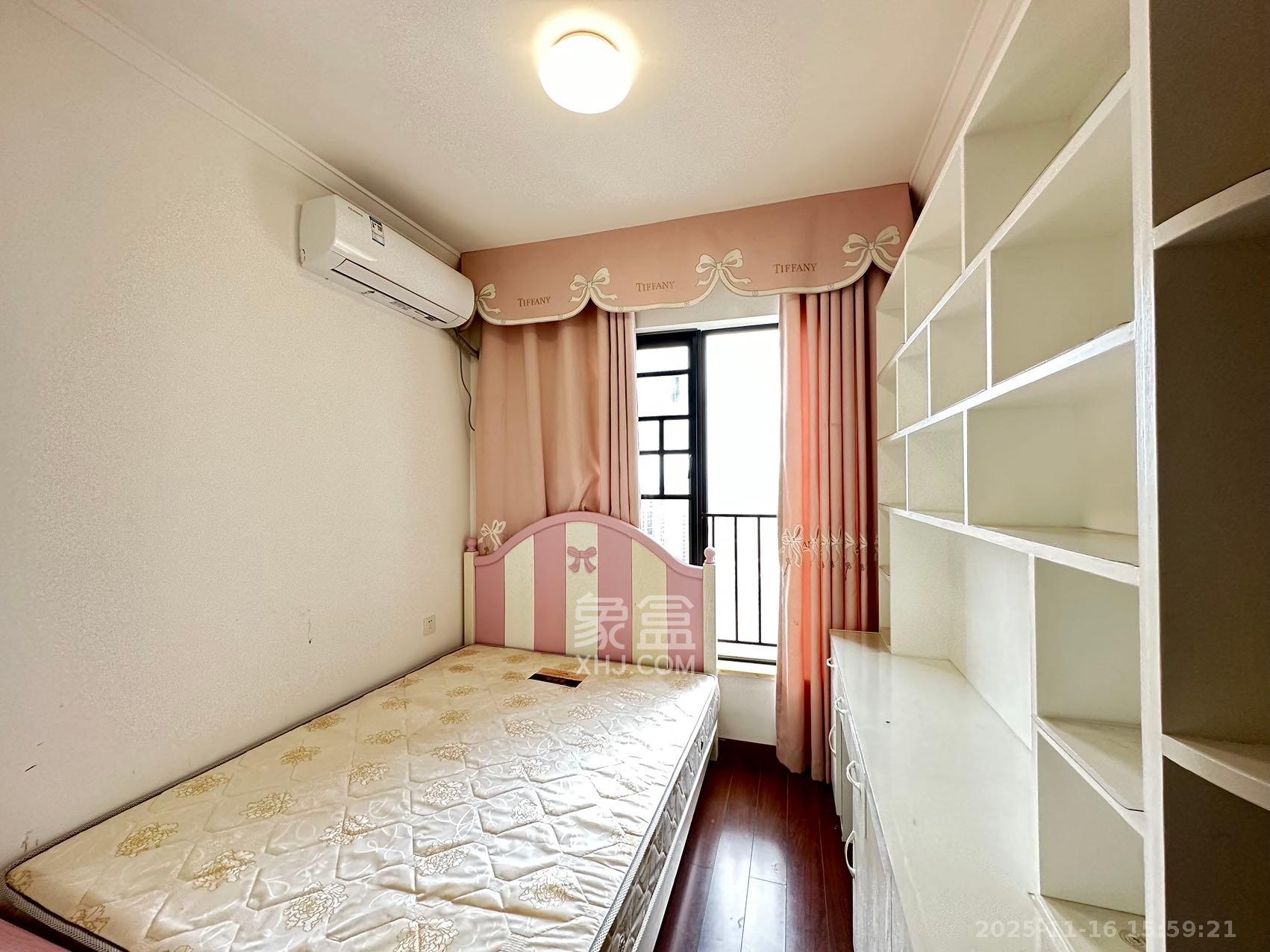 万科里金域国际  3室2厅2卫    3500.0元/月室内图