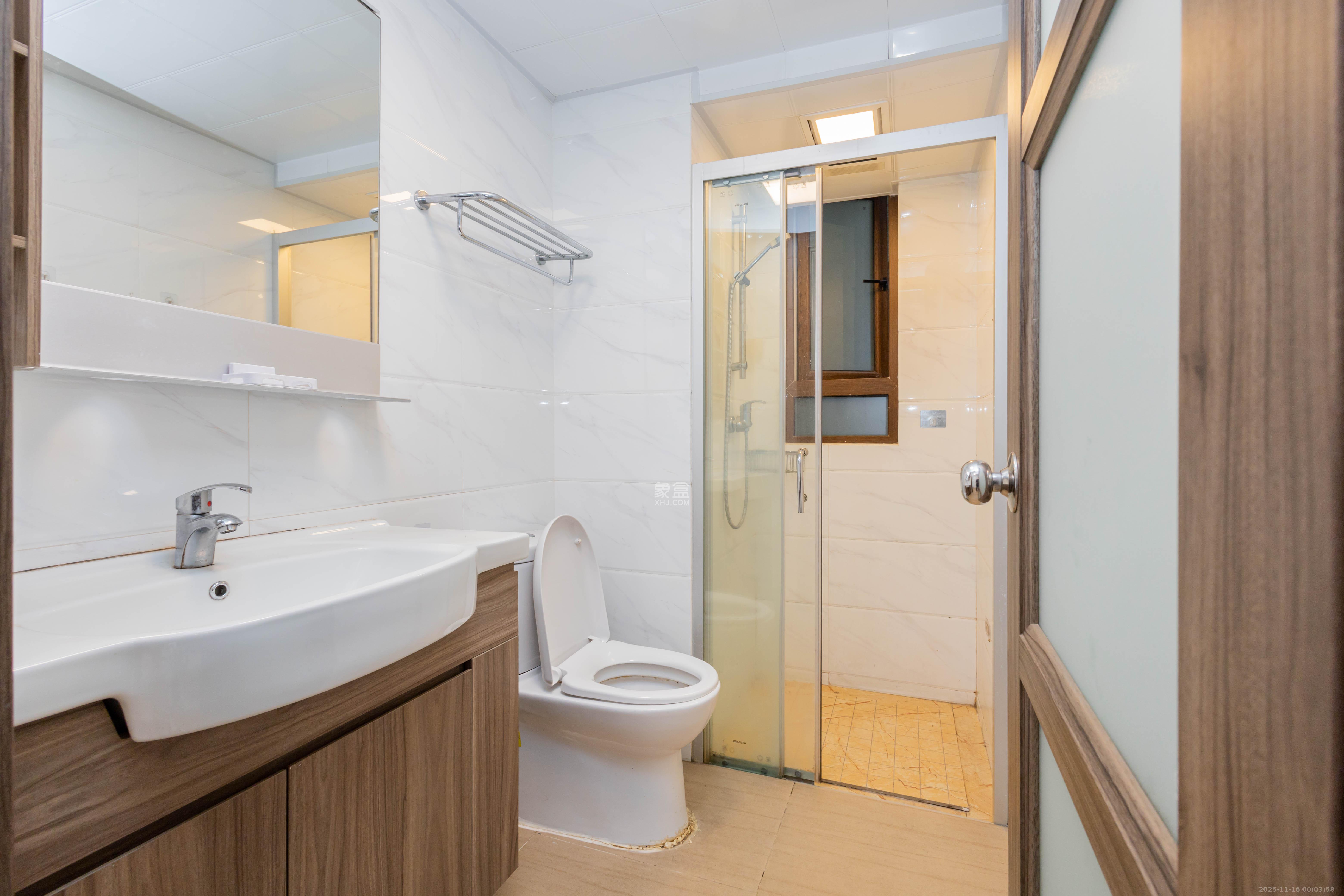 碧桂园星城首府 3室2厅2卫 55.8万 碧桂园星城首府 3室2厅2卫 55.8万卫生间