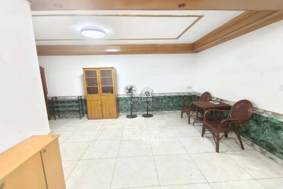 肇家(嘉)坪散盘 3室2厅1卫 2400.0元/月 肇家(嘉)坪散盘 3室2厅1卫 2400.0元/月室内图