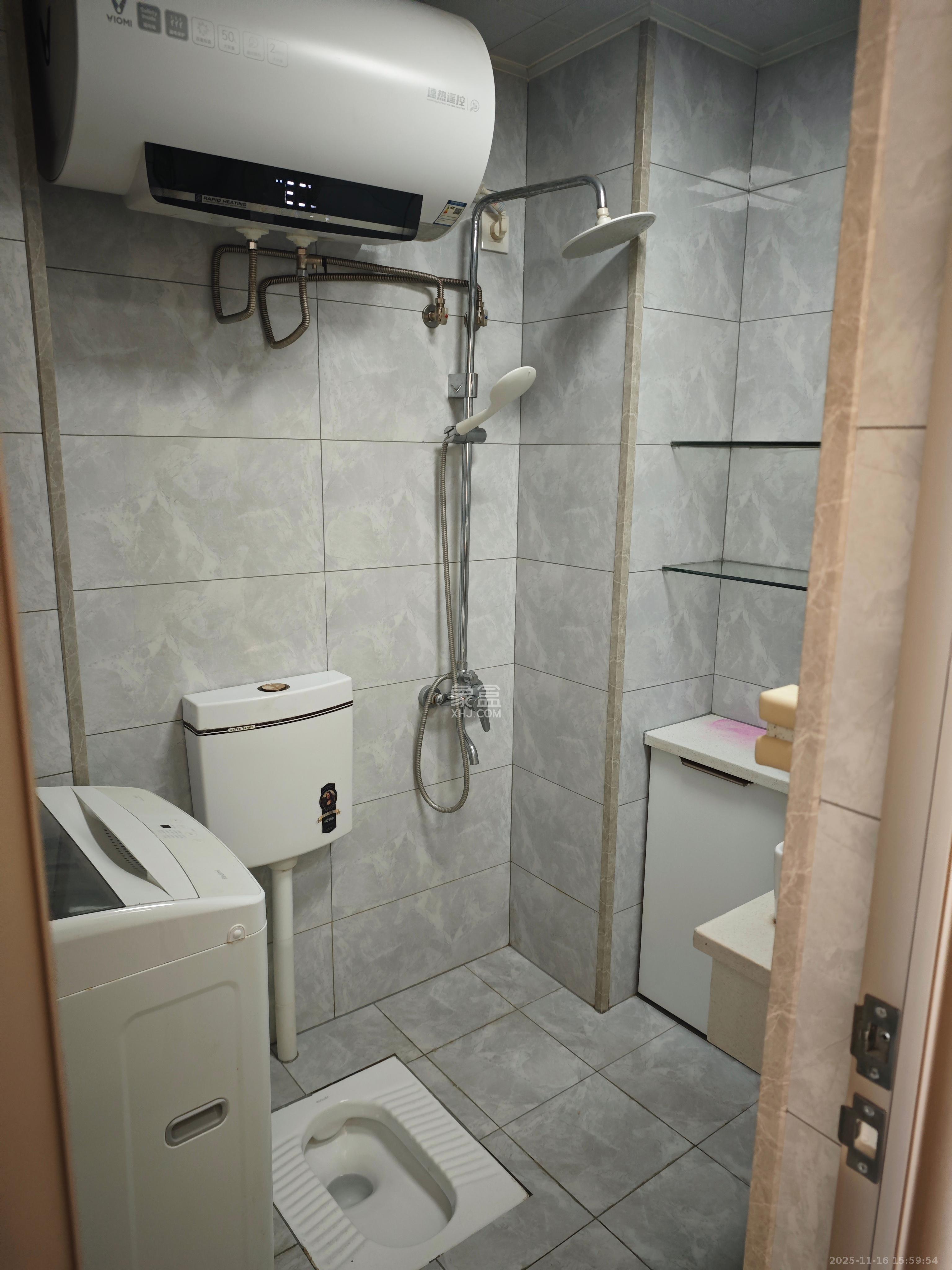 润和滨江府  1室1厅1卫    1400.0元/月室内图