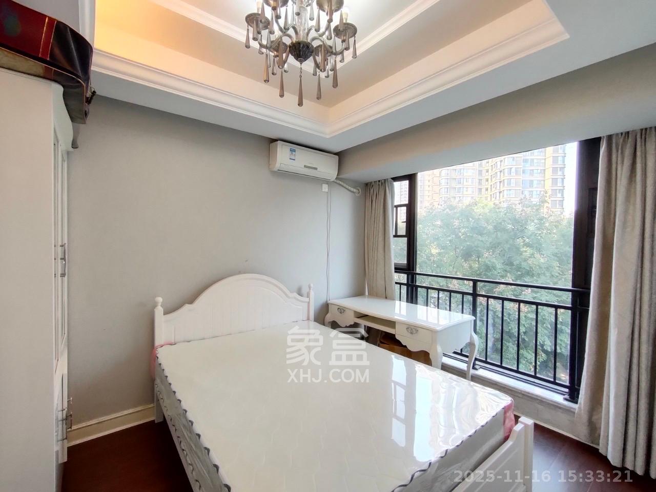 湘域熙岸  3室2厅2卫    3200.0元/月室内图