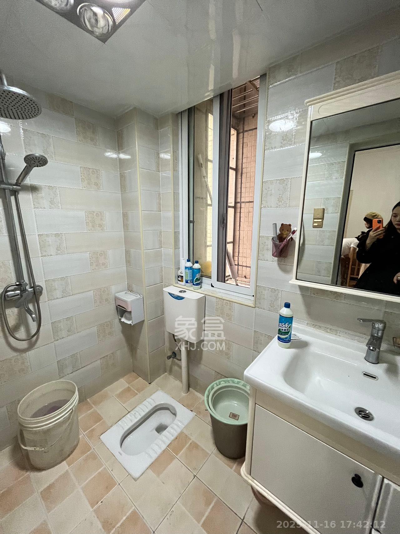 可可小城（麓谷可可小城)  2室1厅1卫    2200.0元/月室内图