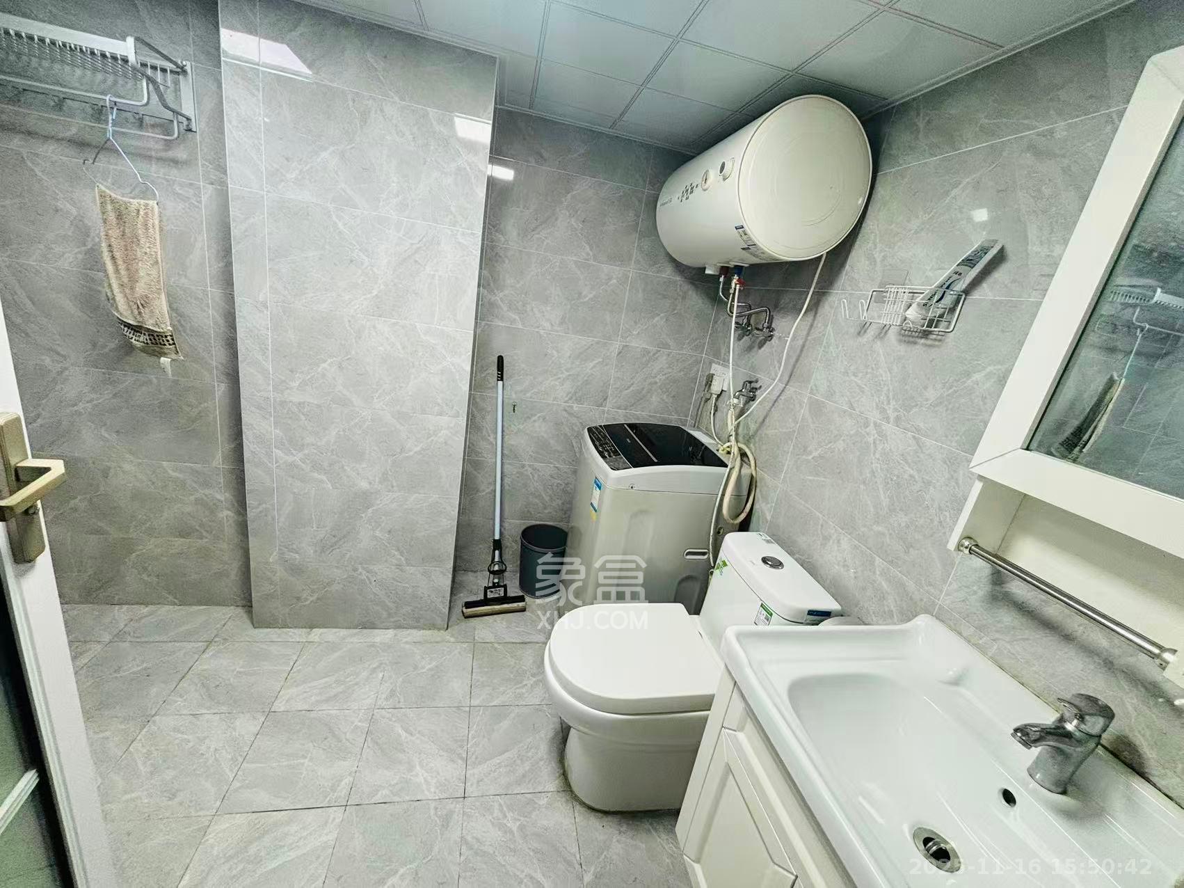 荣盛花语书苑  1室1厅1卫    2400.0元/月室内图