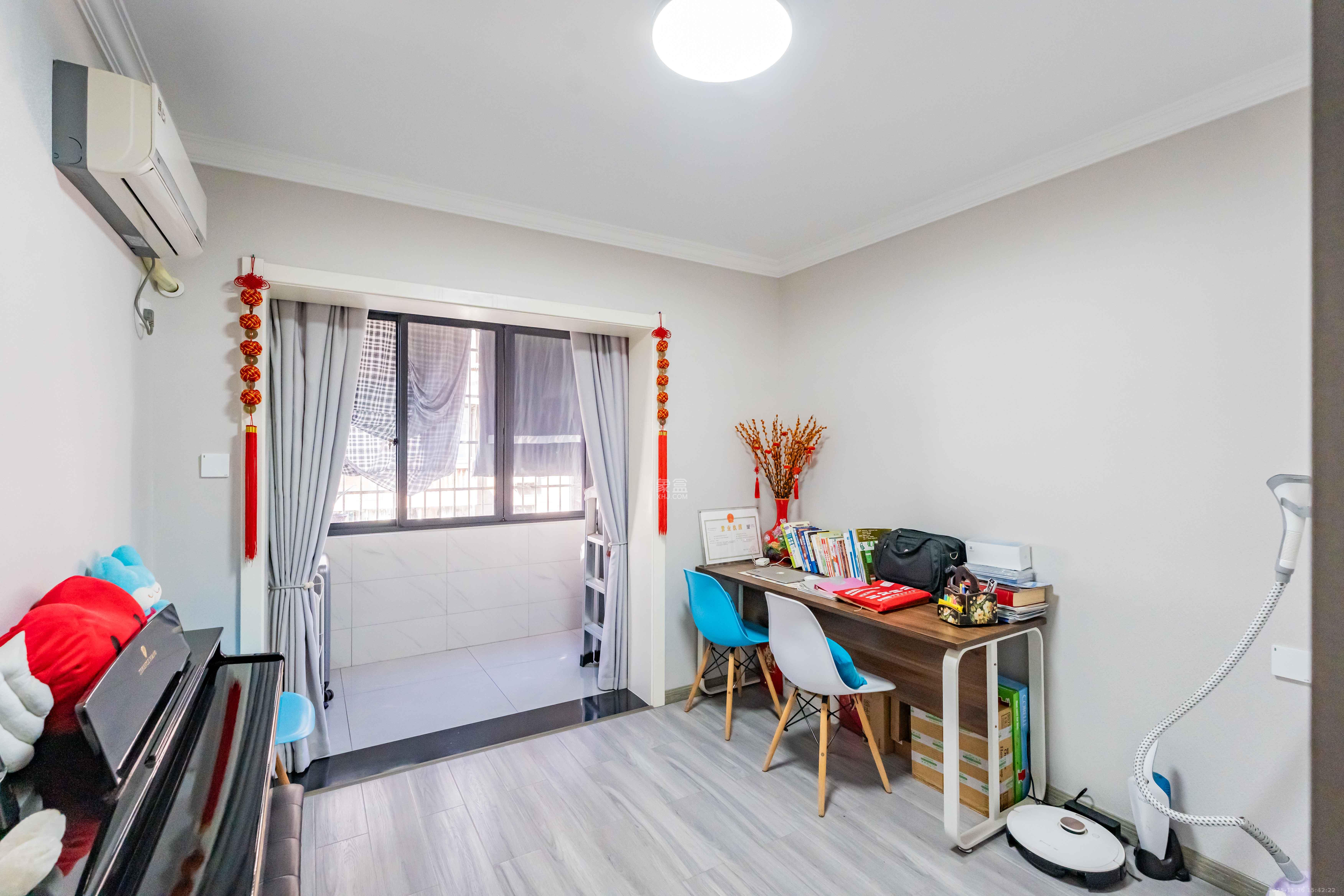 展览馆科协宿舍  3室2厅1卫    4500.0元/月室内图