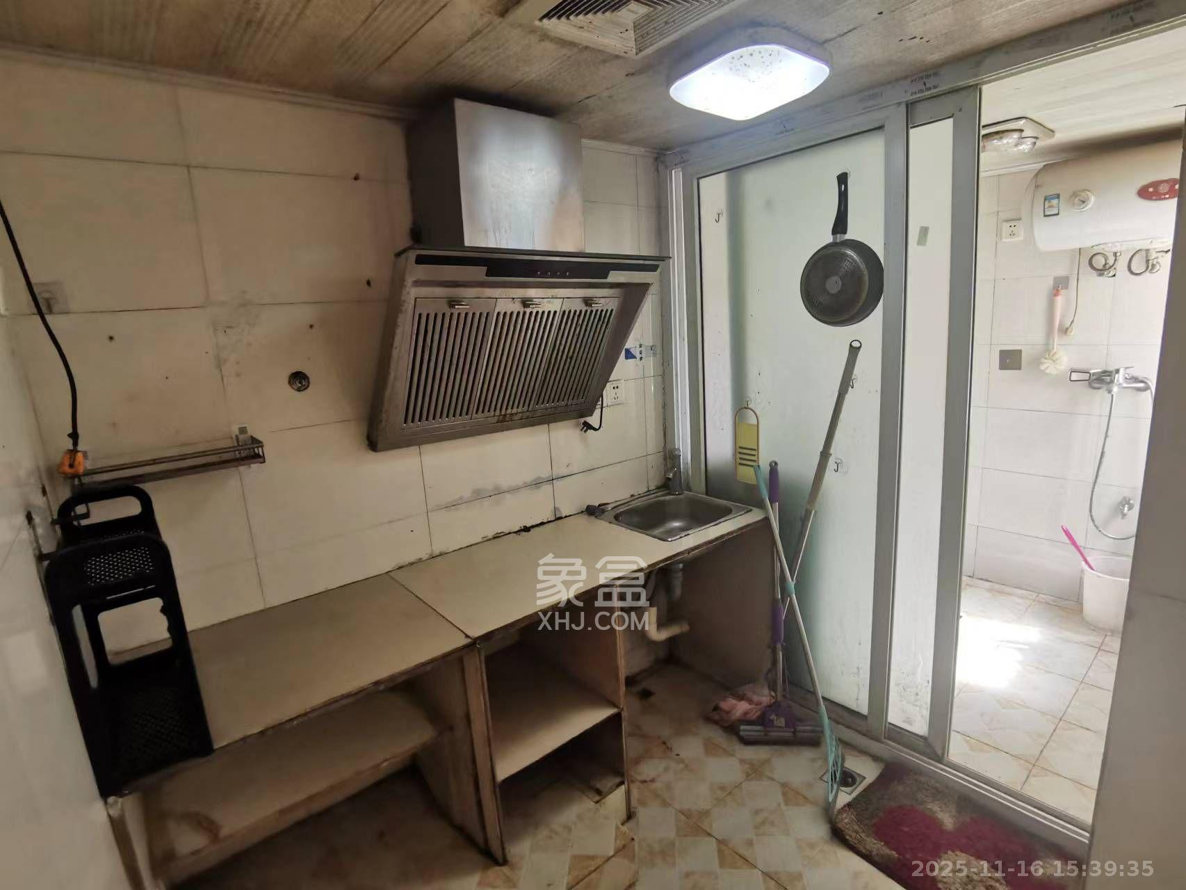 诚兴园  1室1厅1卫    1500.0元/月室内图