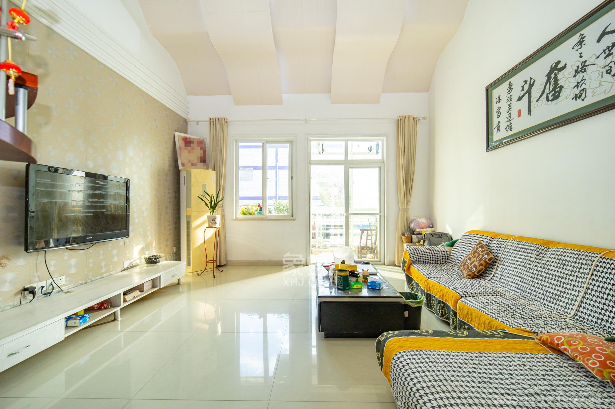 山水芙蓉国际新城  5室2厅2卫    68.0万