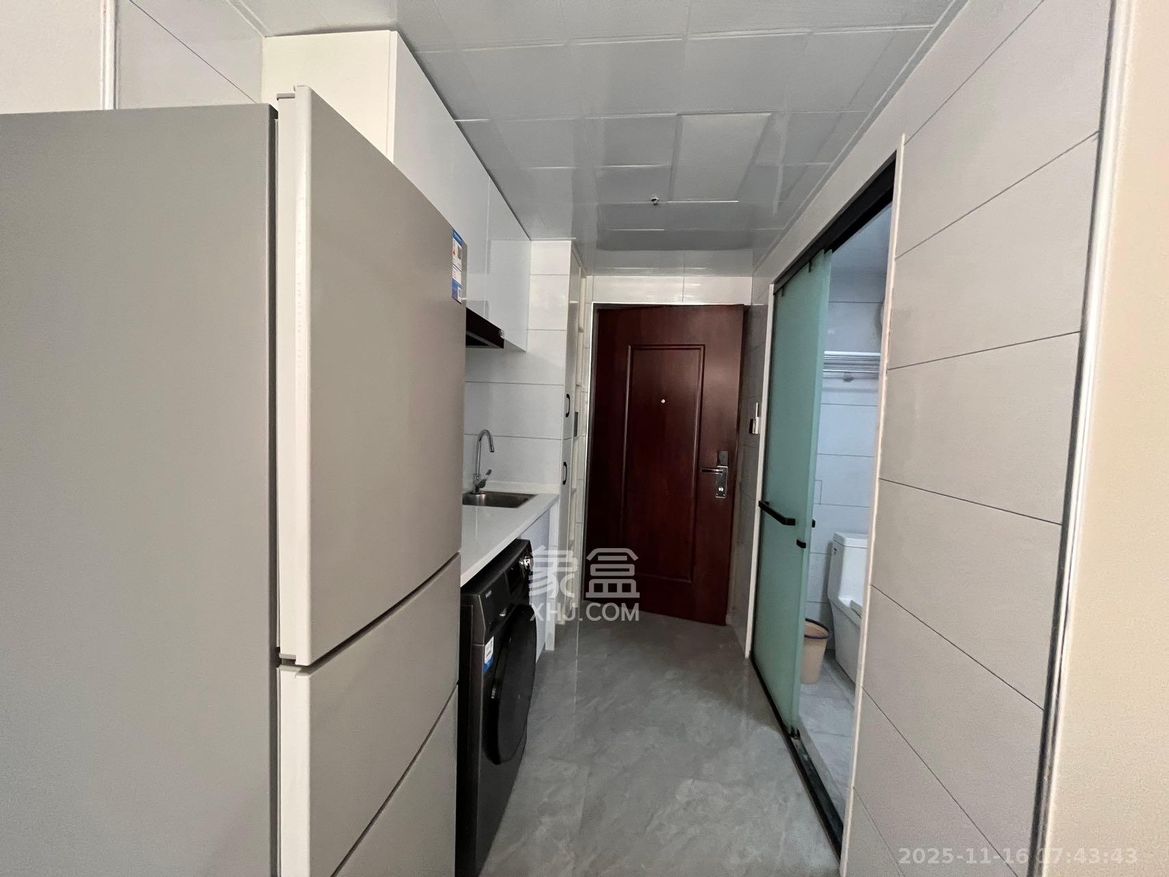 保利海德公园  1室1厅1卫    1800.0元/月室内图