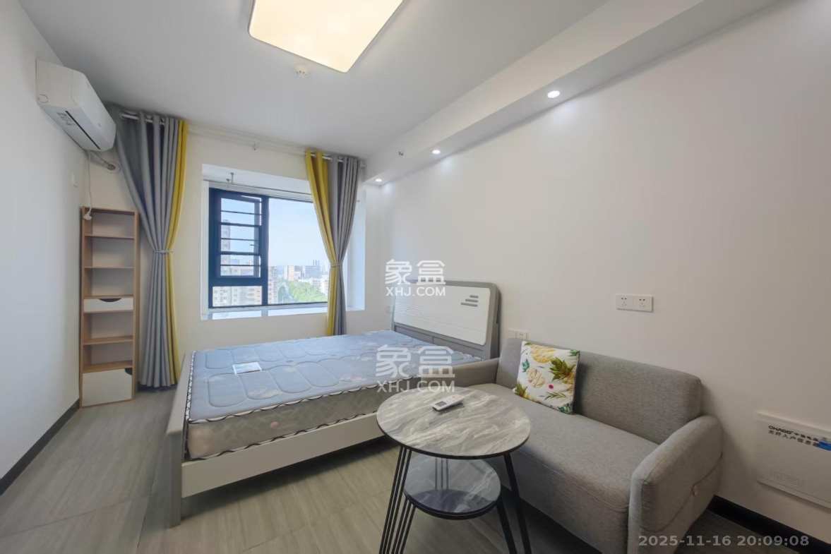 保利麓谷林语I区 1室1厅1卫 1300.0元/月 保利麓谷林语I区 1室1厅1卫 1300.0元/月室内图