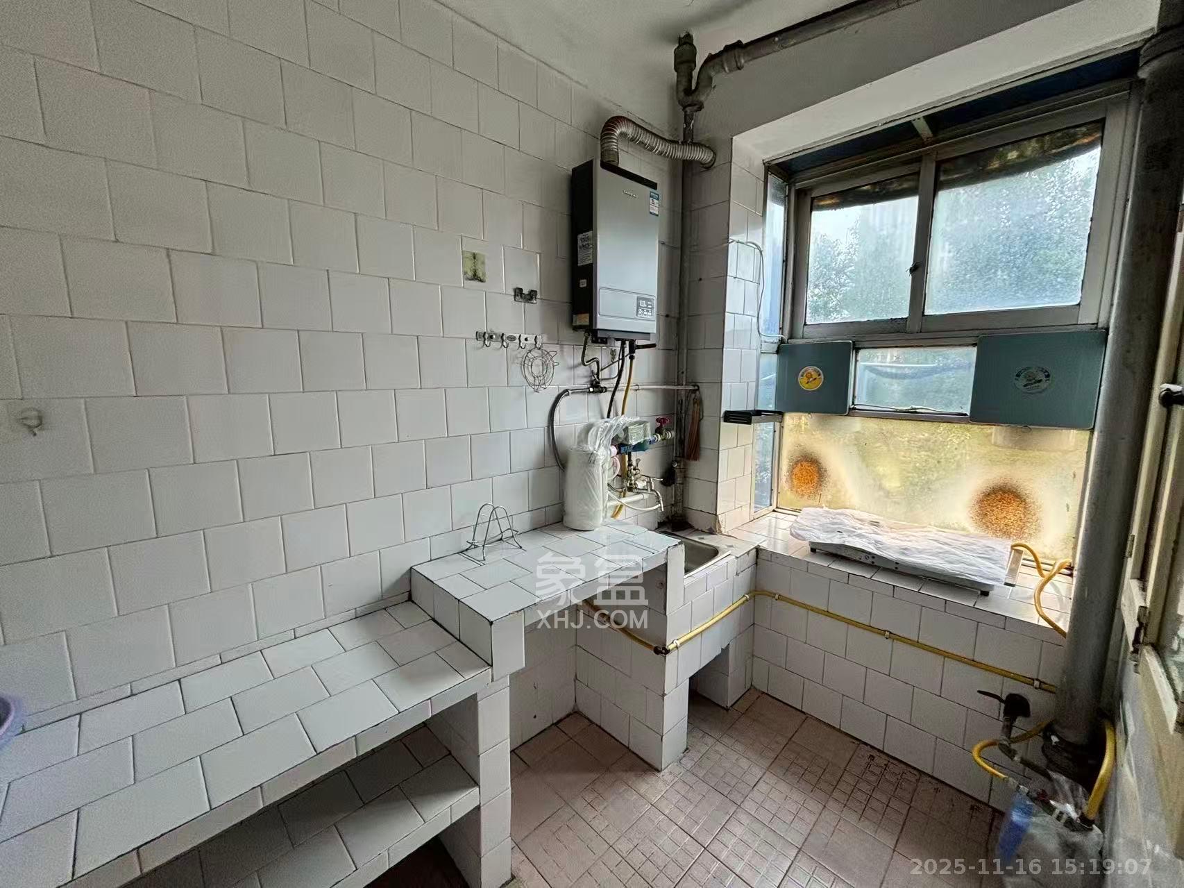 稀土研究院所宿舍  2室2厅1卫    1400.0元/月室内图