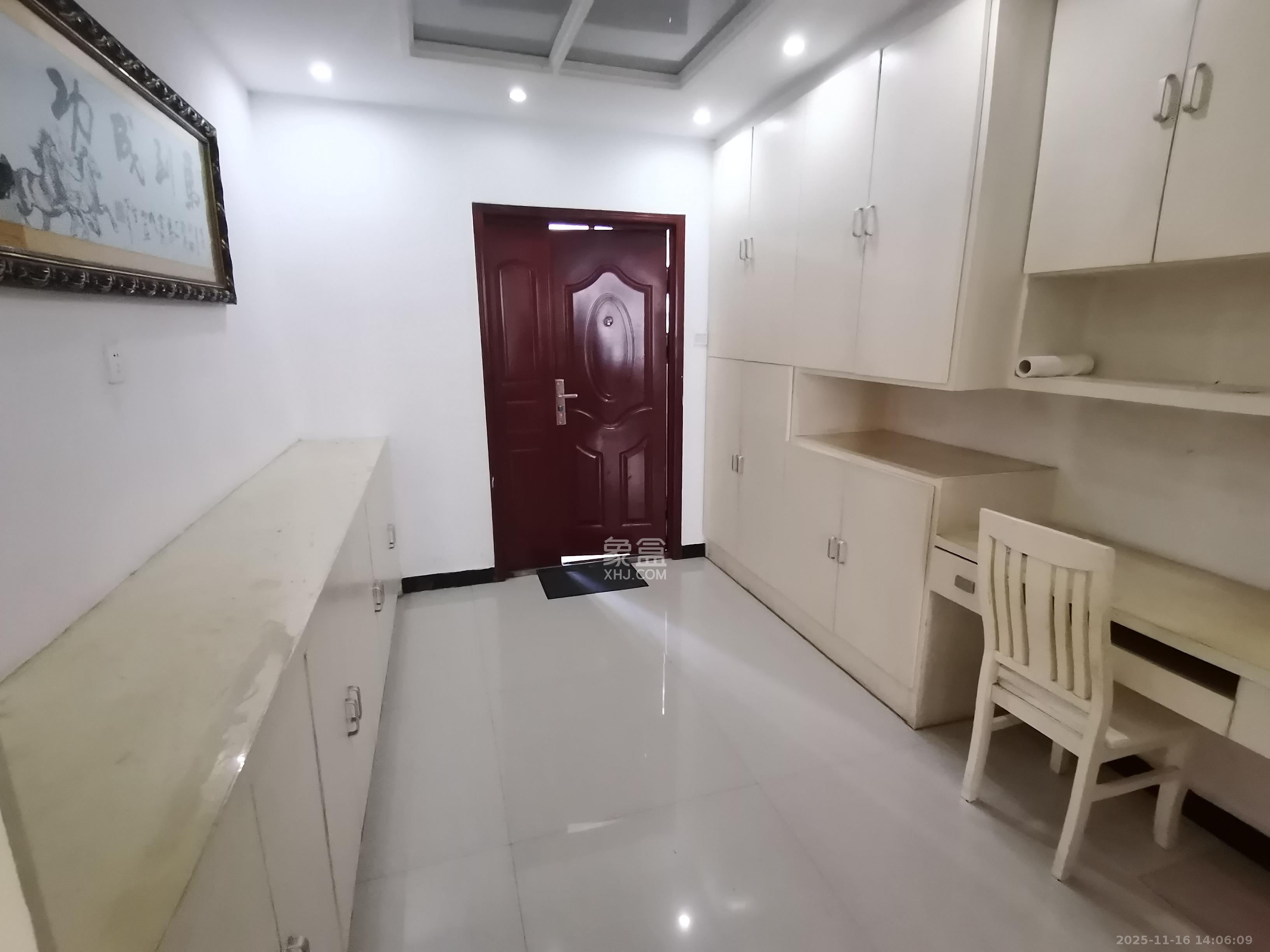 湘江世纪城贯江苑  2室2厅1卫    2000.0元/月室内图