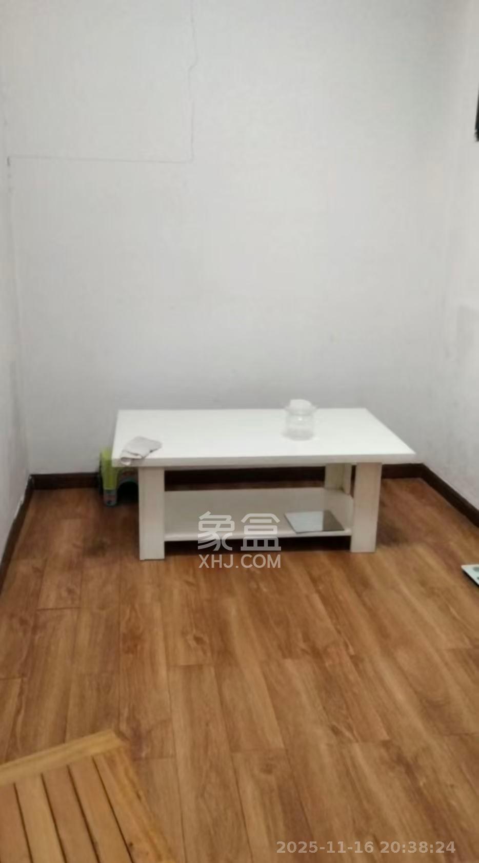 岳北和苑  1室1厅1卫    1600.0元/月