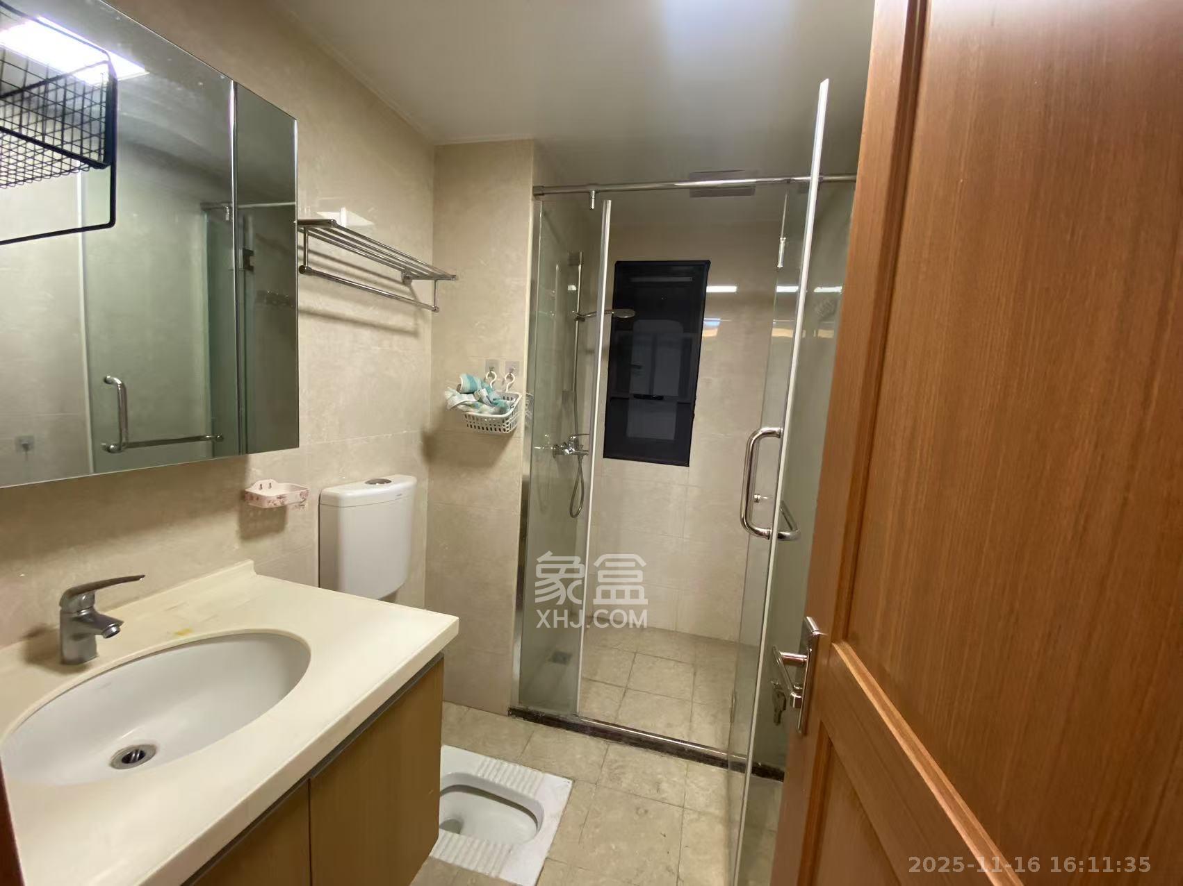 金科集美天辰 4室2厅2卫 2700.0元/月 金科集美天辰 4室2厅2卫 2700.0元/月室内图