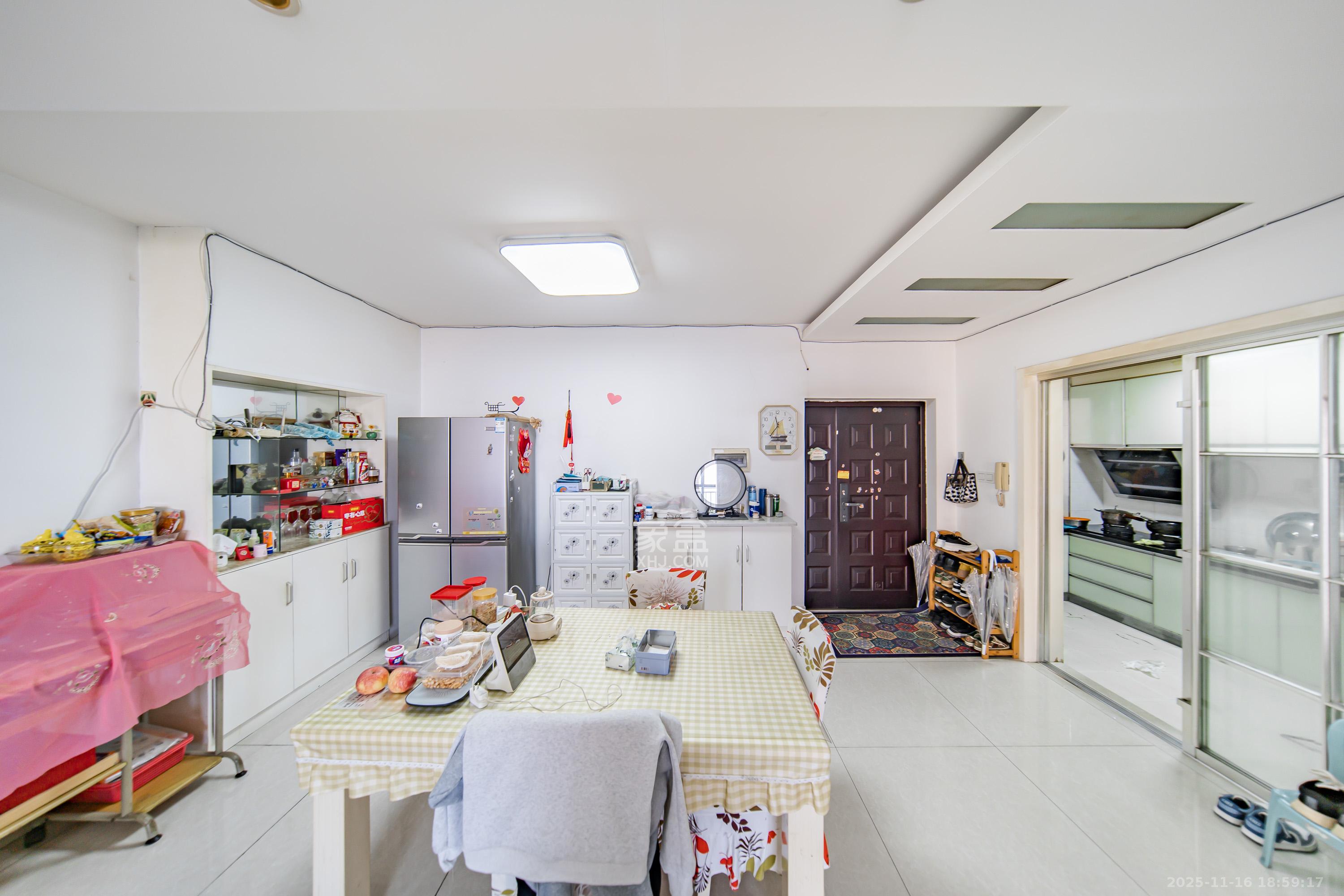 佳阳悦景馨都  4室2厅2卫    94.8万其他