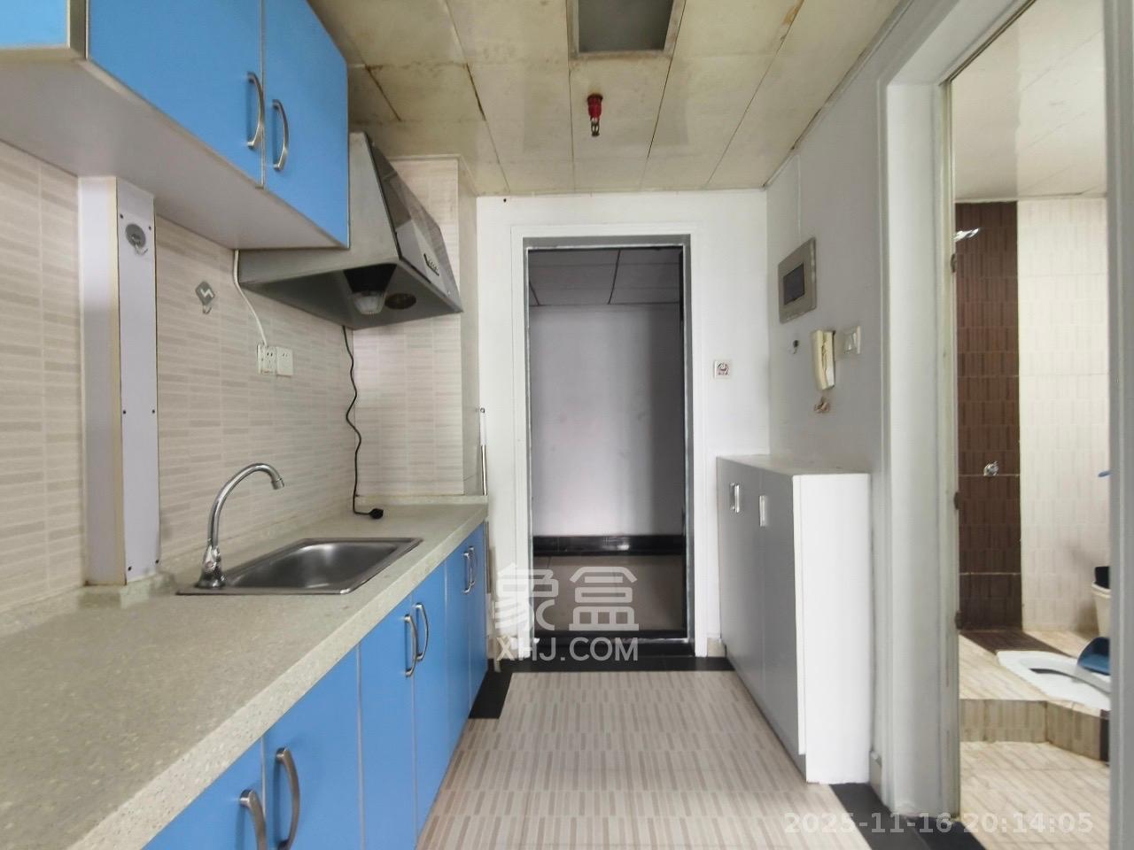 2076至高点  1室1厅1卫    1500.0元/月室内图