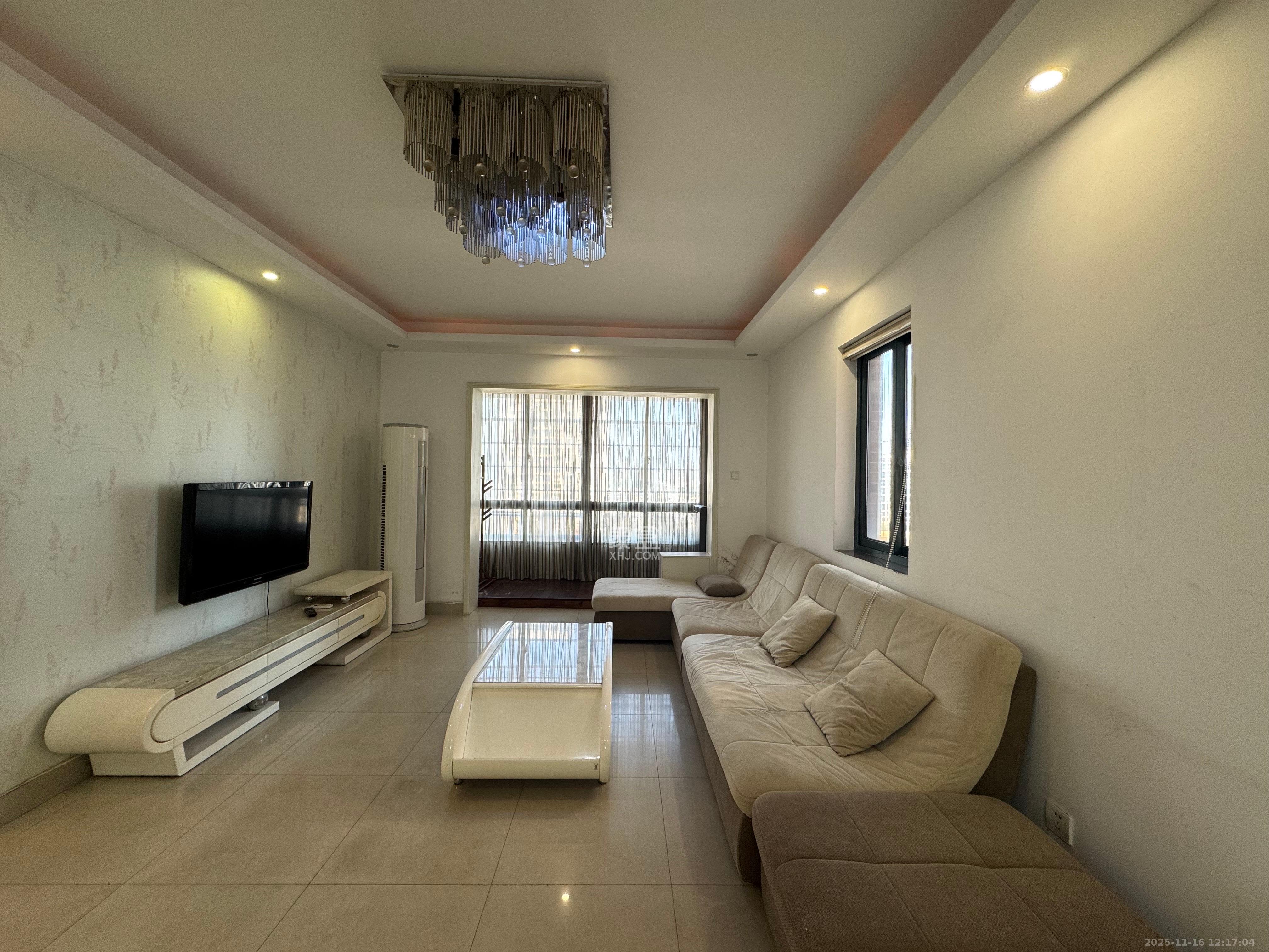 东玺门  2室1厅1卫    2400.0元/月