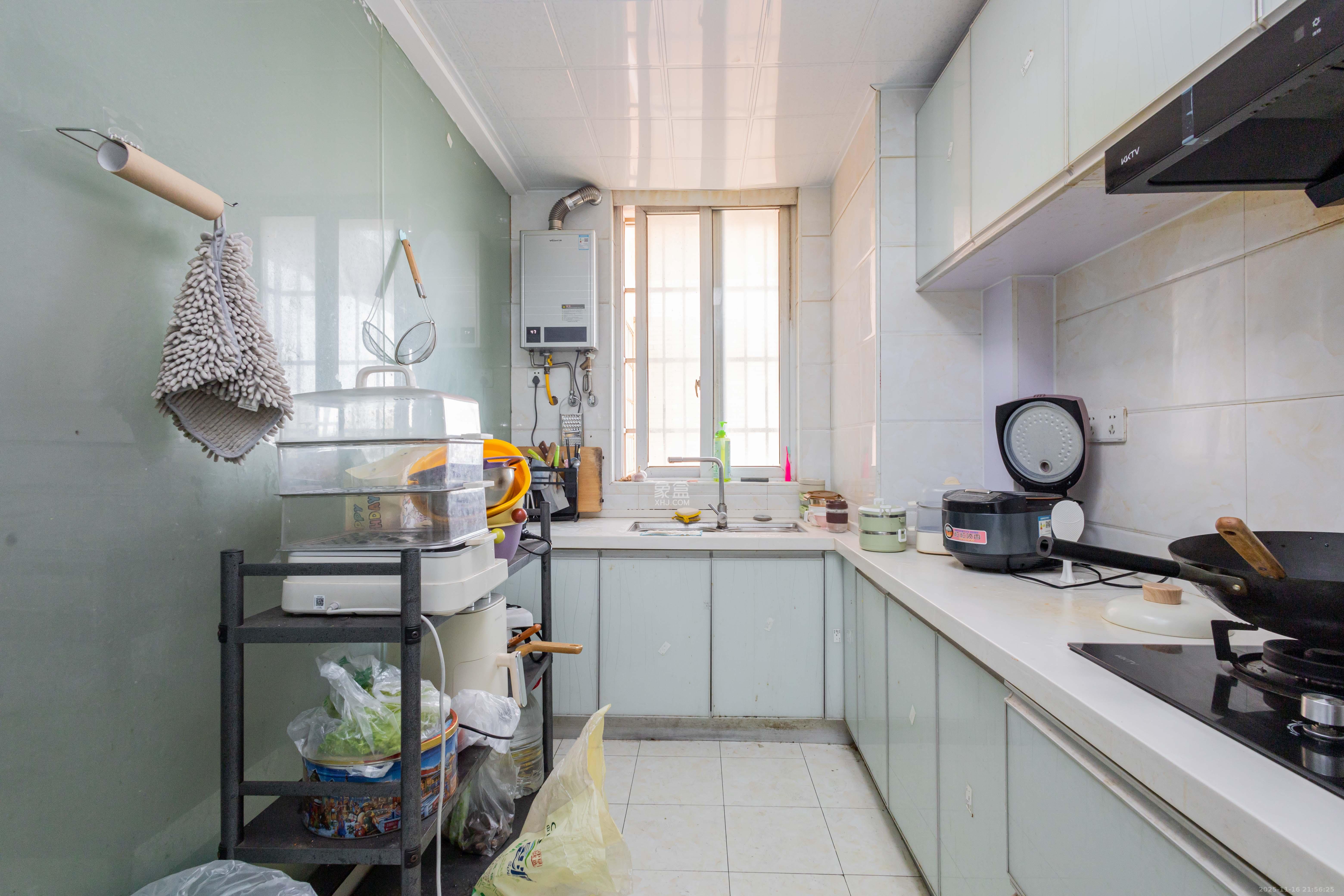 星城国际 3室2厅2卫 52.8万 星城国际 3室2厅2卫 52.8万厨房