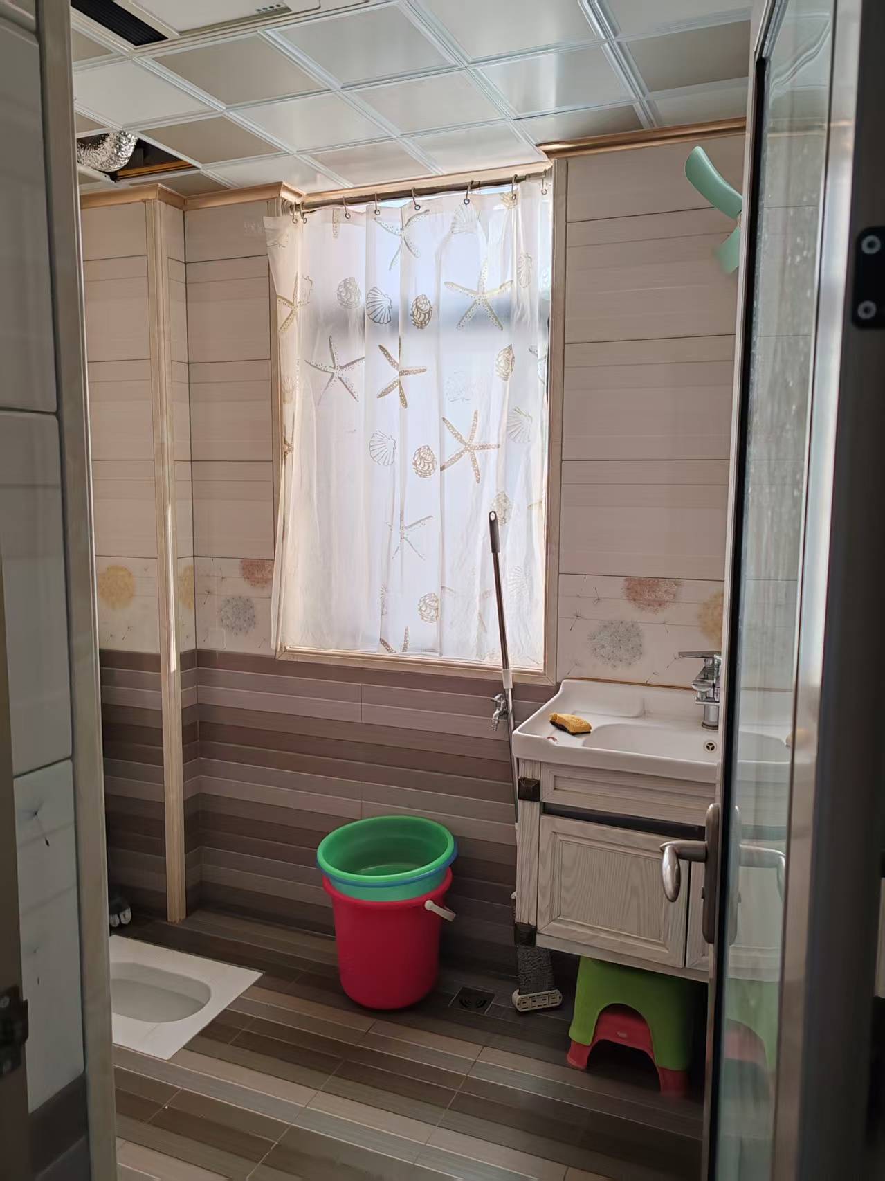 四季华庭-阳光华府  2室1厅1卫    2500.0元/月室内图