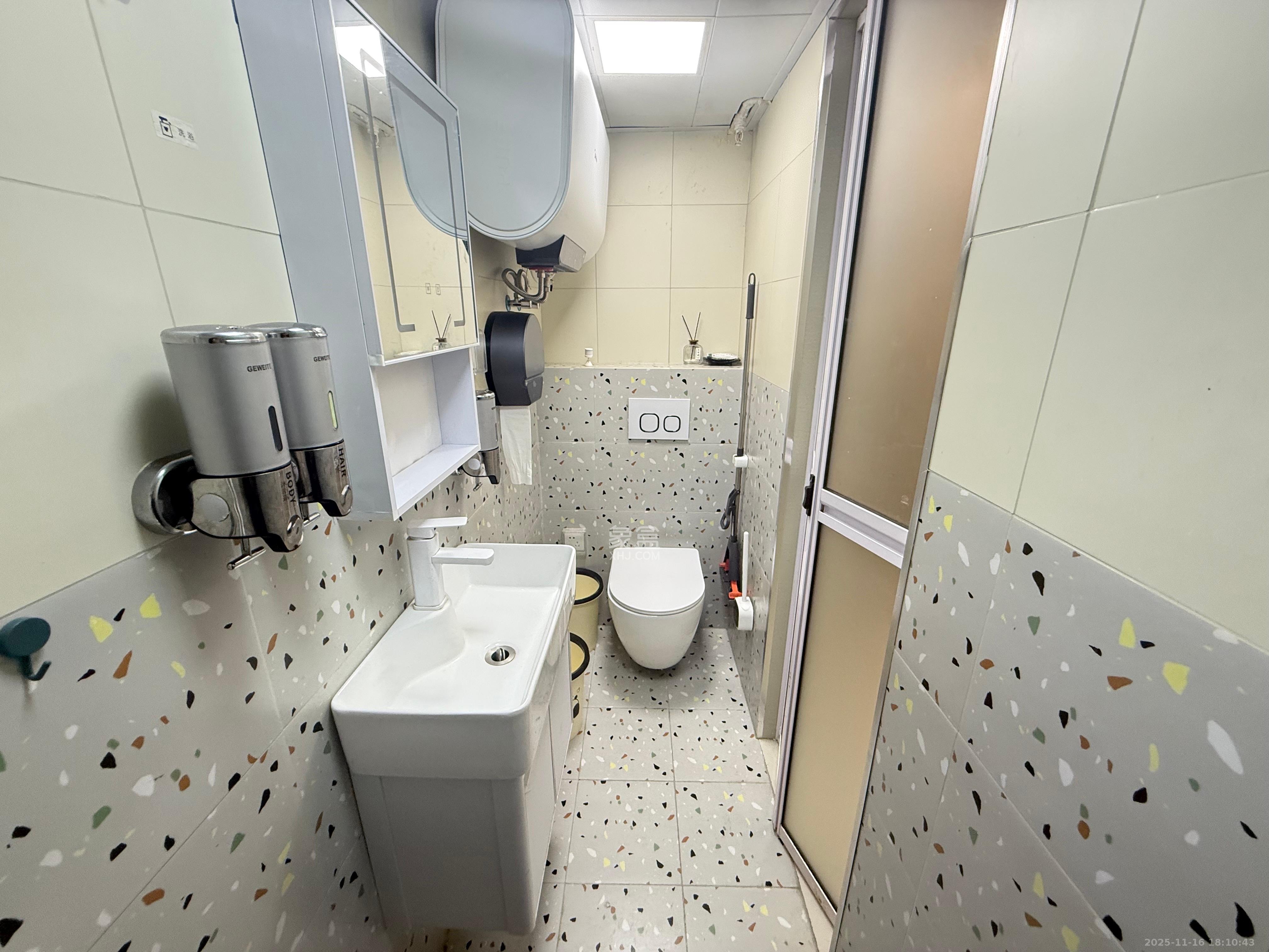 珠江花城好世界  1室0厅0卫    2200.0元/月室内图