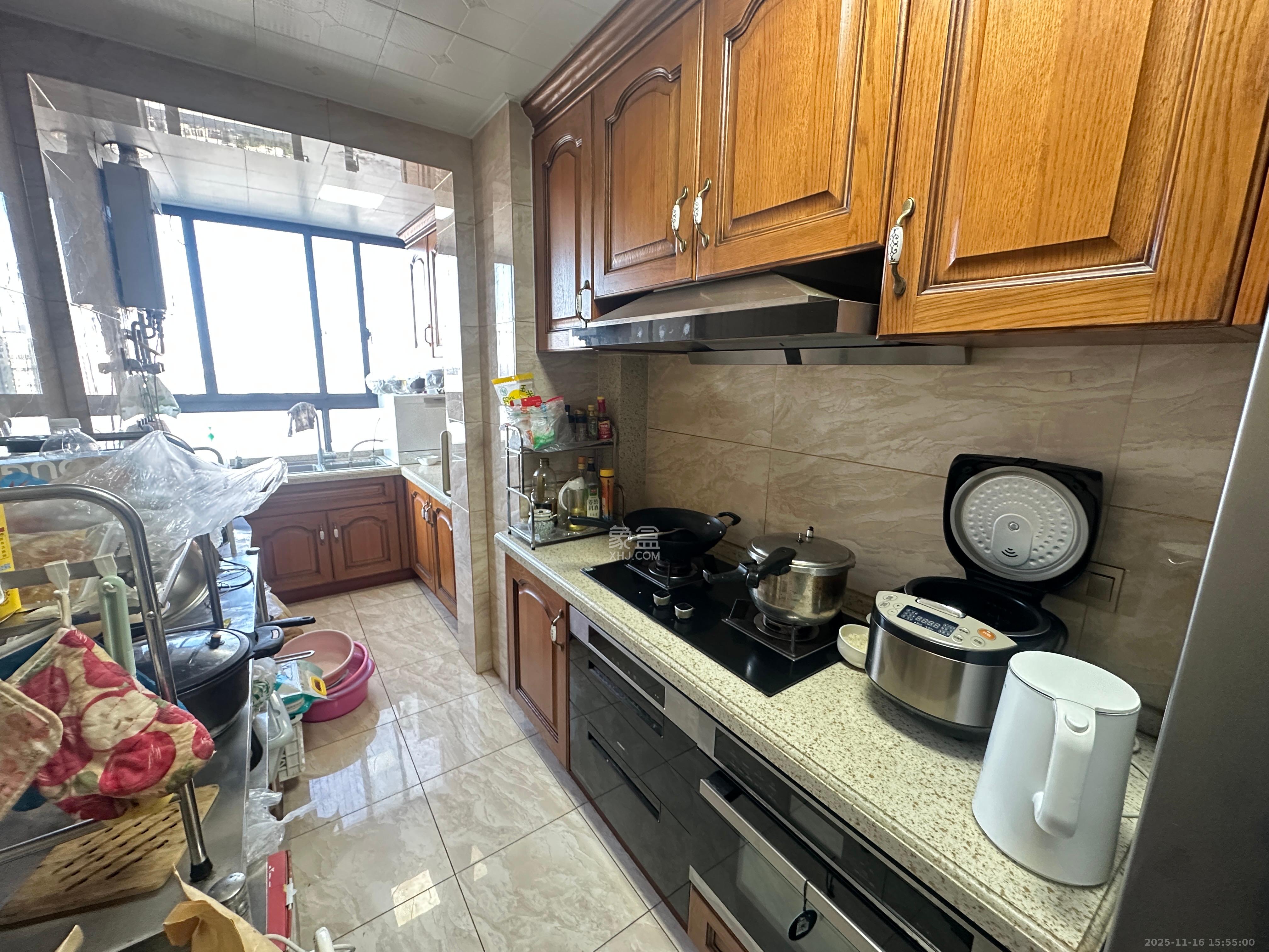 钱隆首府(福晟御园)  3室1厅1卫    3800.0元/月室内图