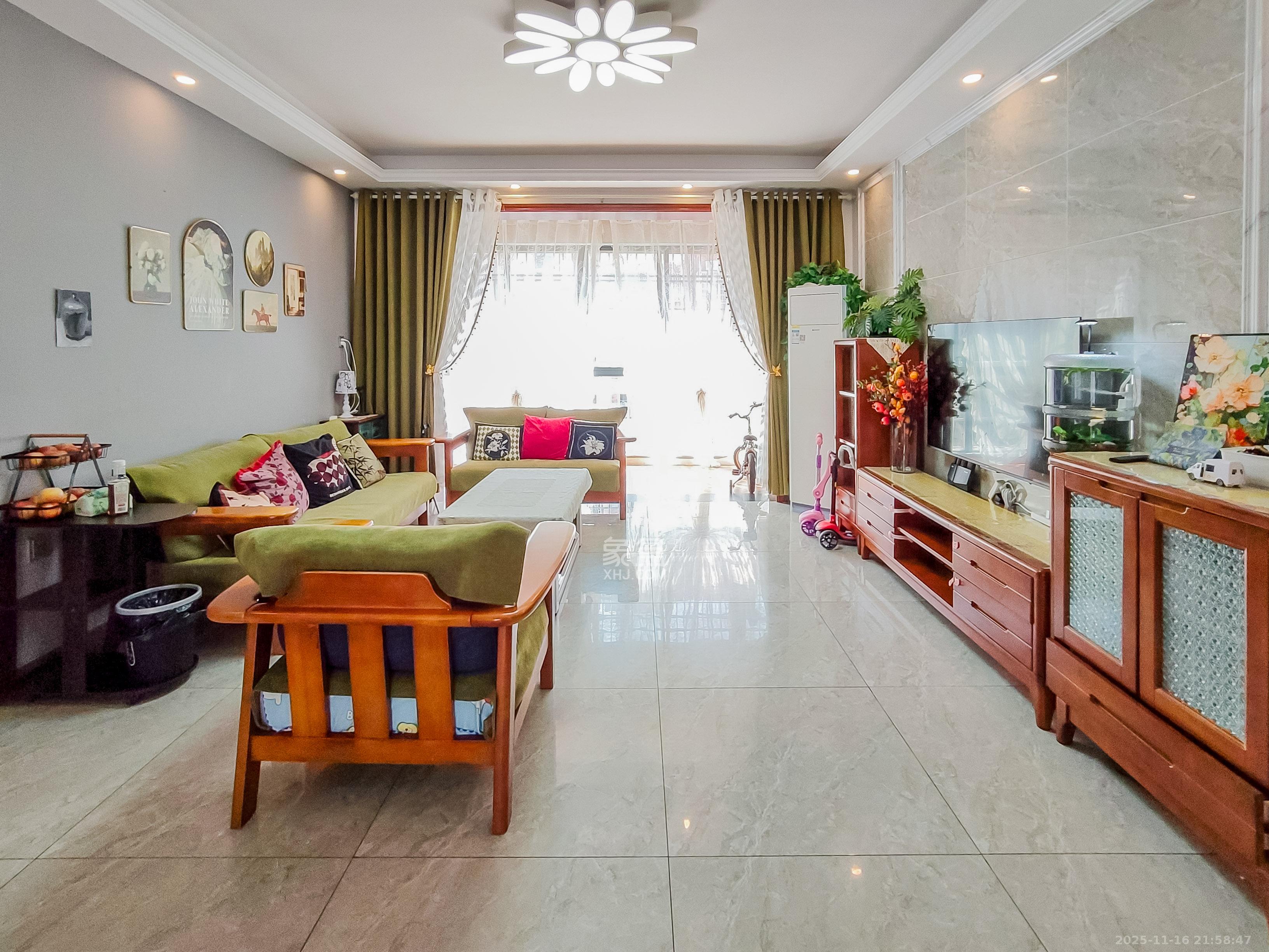 岸芷汀兰  4室2厅2卫    70.0万