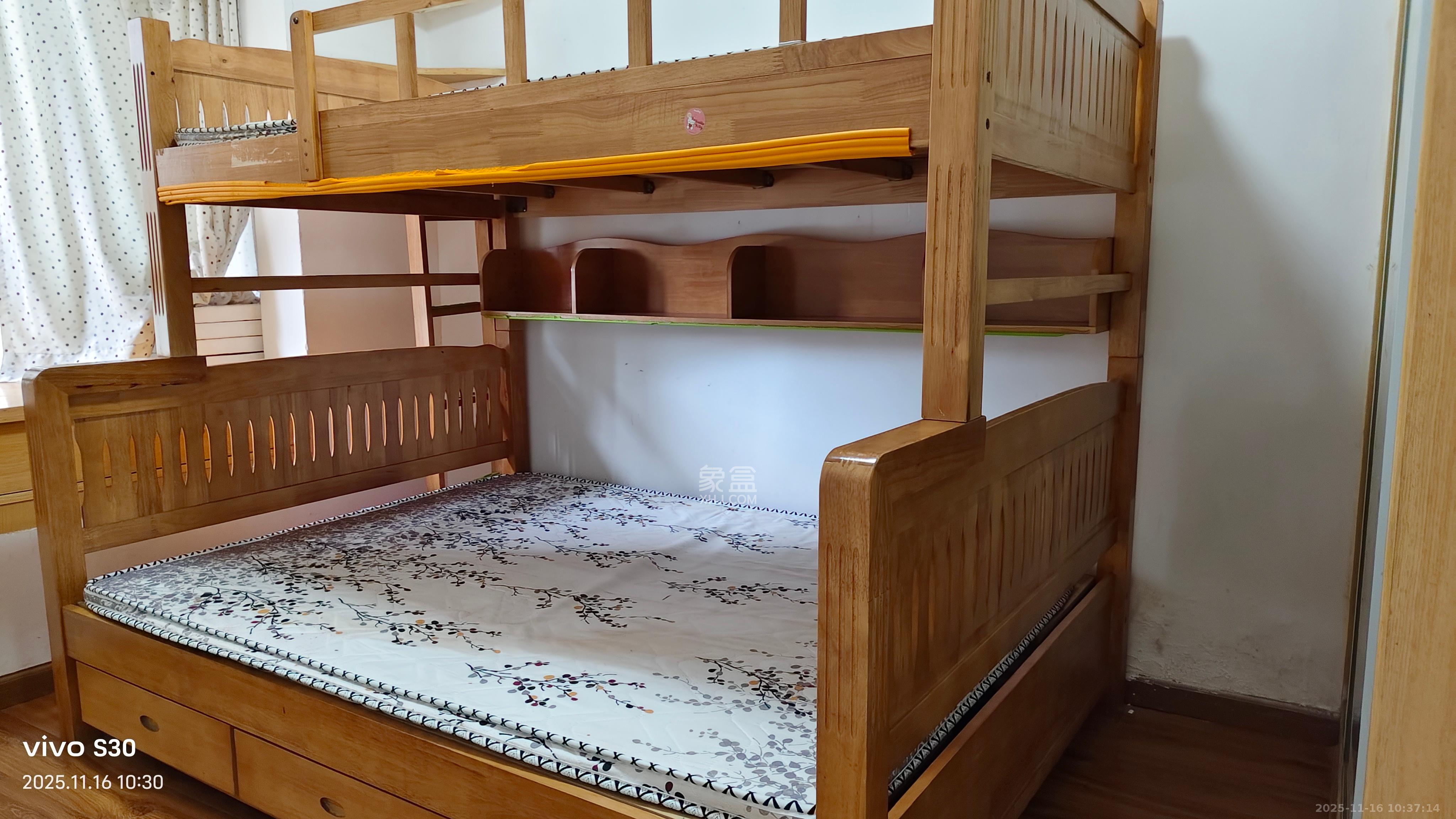 阳光晶城  2室1厅1卫    1800.0元/月室内图