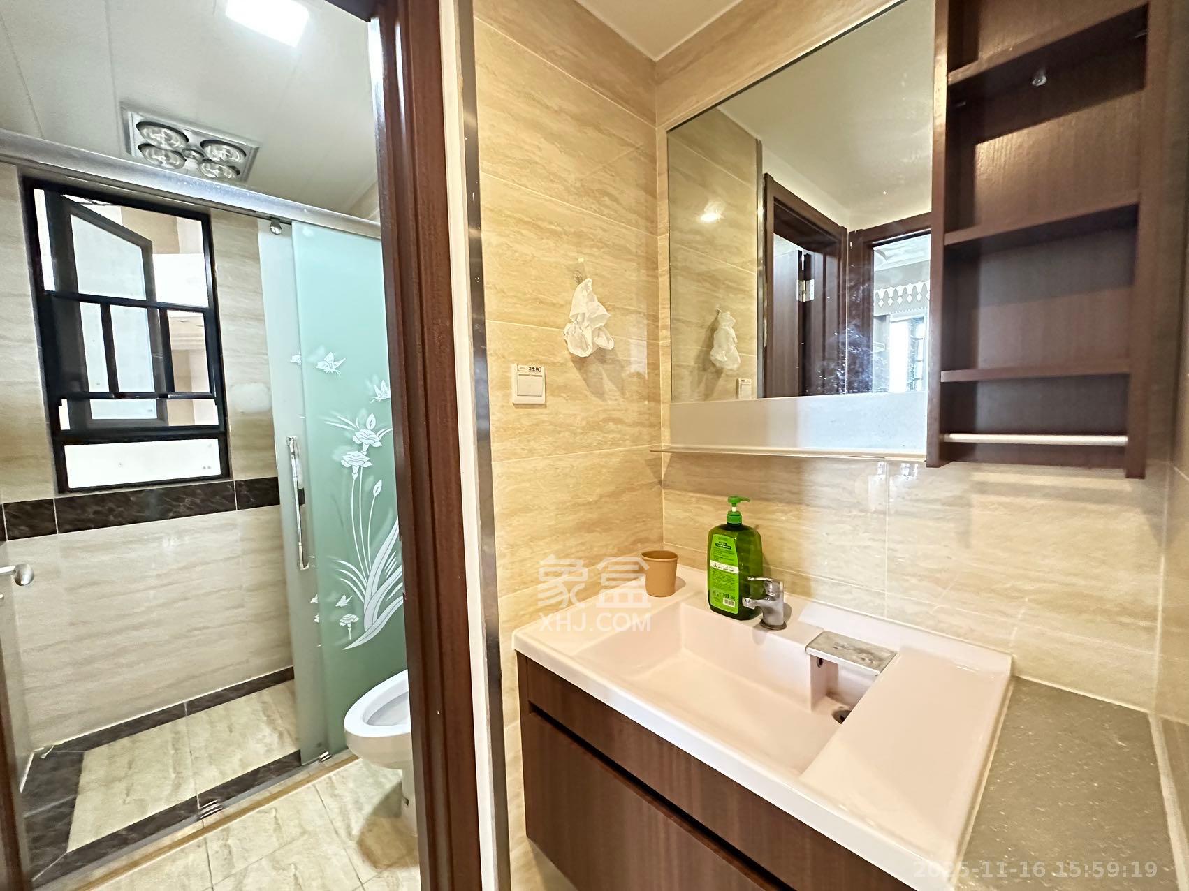 万科里金域国际  3室2厅2卫    3500.0元/月室内图