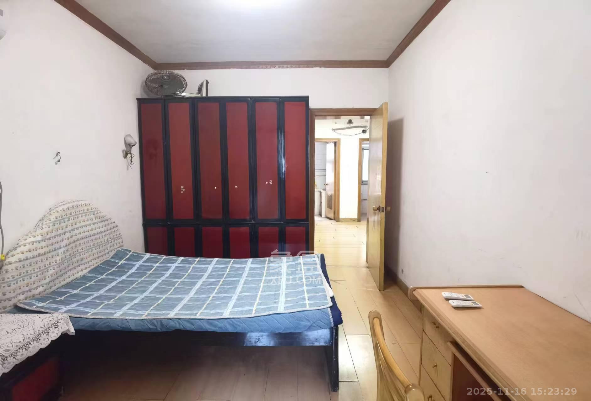 南园小区  2室2厅1卫    1400.0元/月室内图