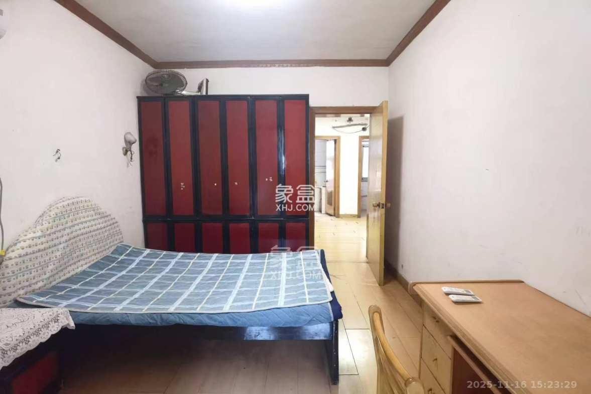 南园小区 2室2厅1卫 1400.0元/月 南园小区 2室2厅1卫 1400.0元/月室内图