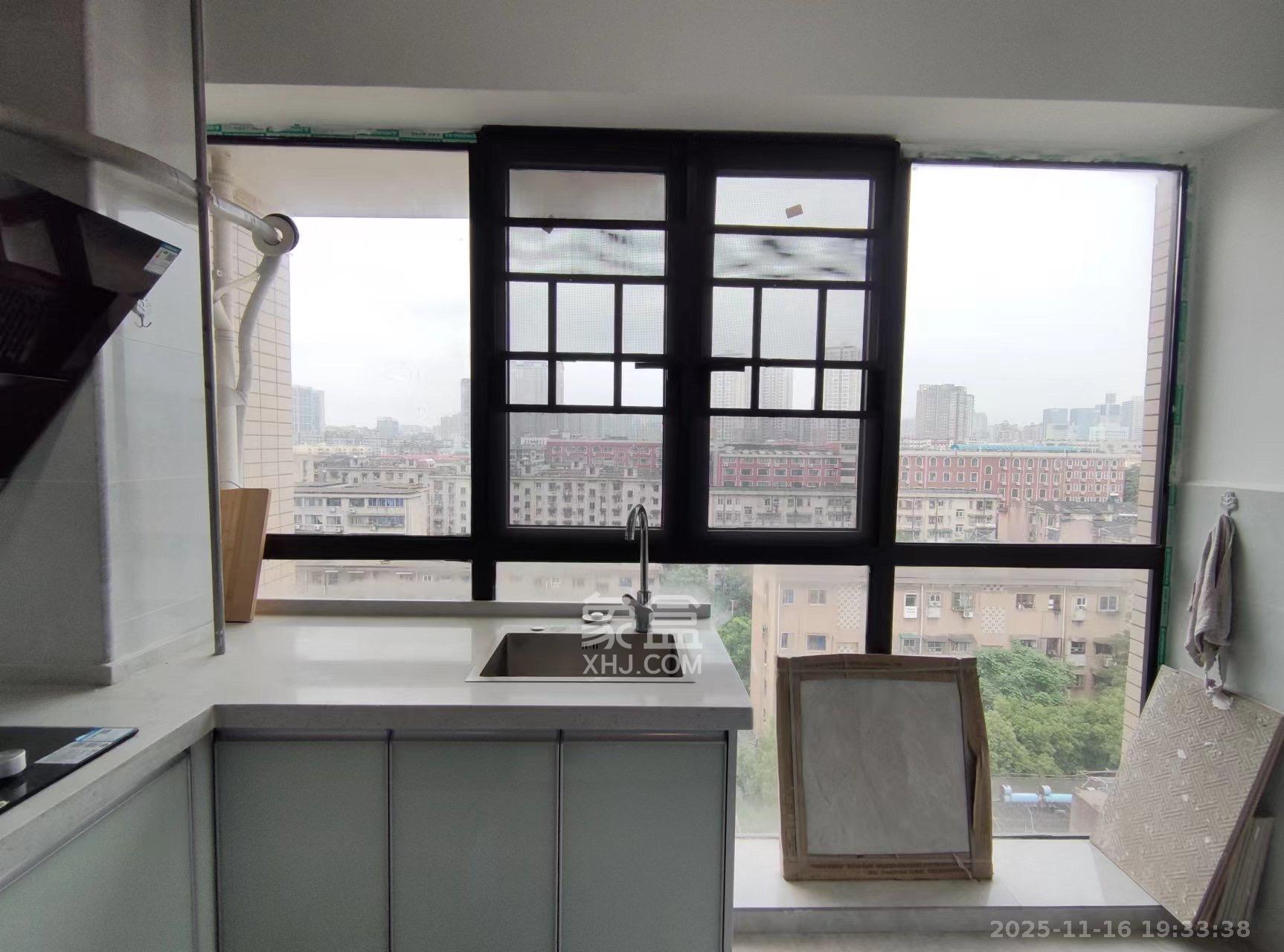 鹏程府 1室1厅1卫 1800.0元/月 鹏程府 1室1厅1卫 1800.0元/月室内图