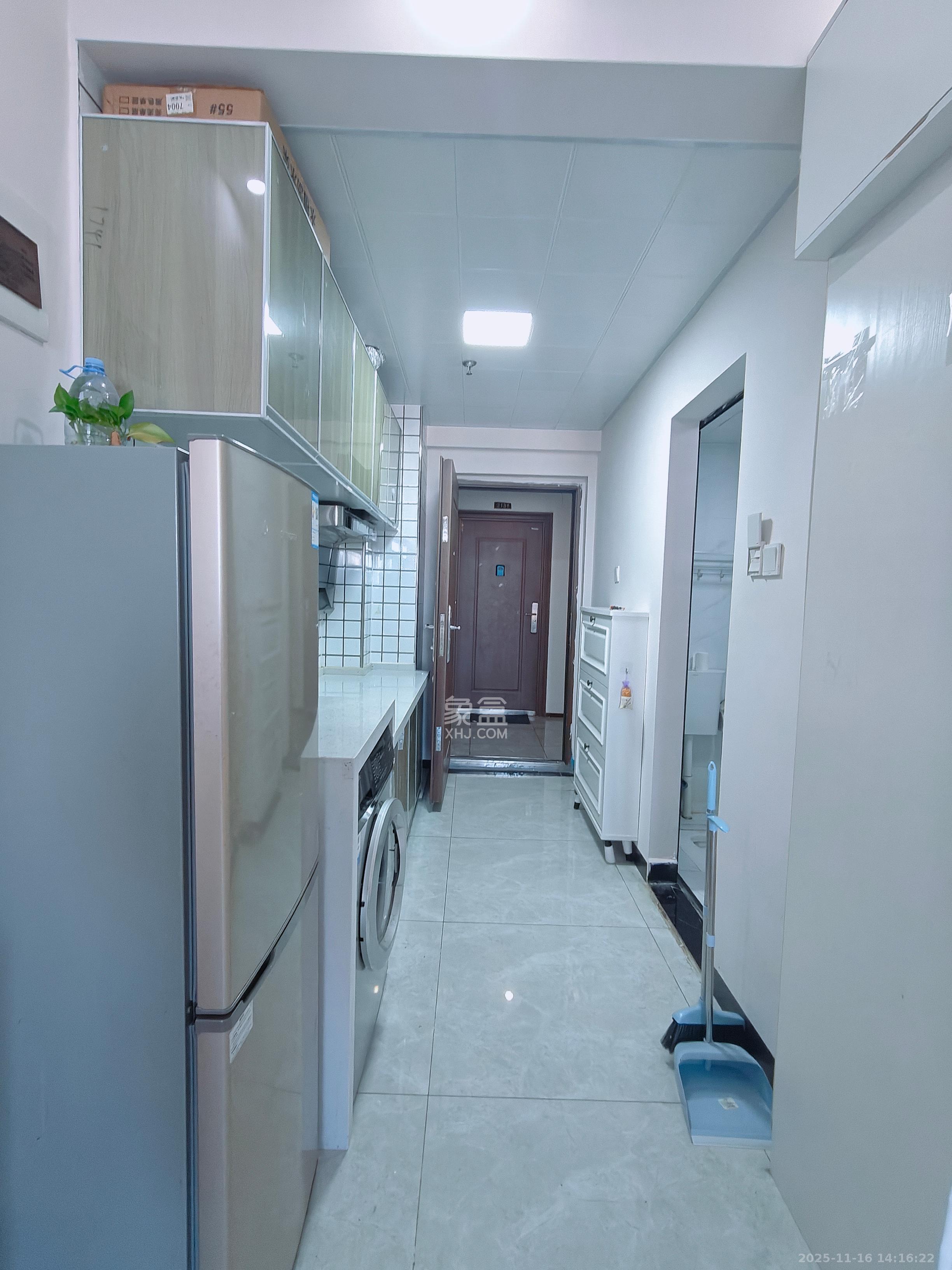 保利香槟国际 1室0厅0卫 1200.0元/月 保利香槟国际 1室0厅0卫 1200.0元/月室内图