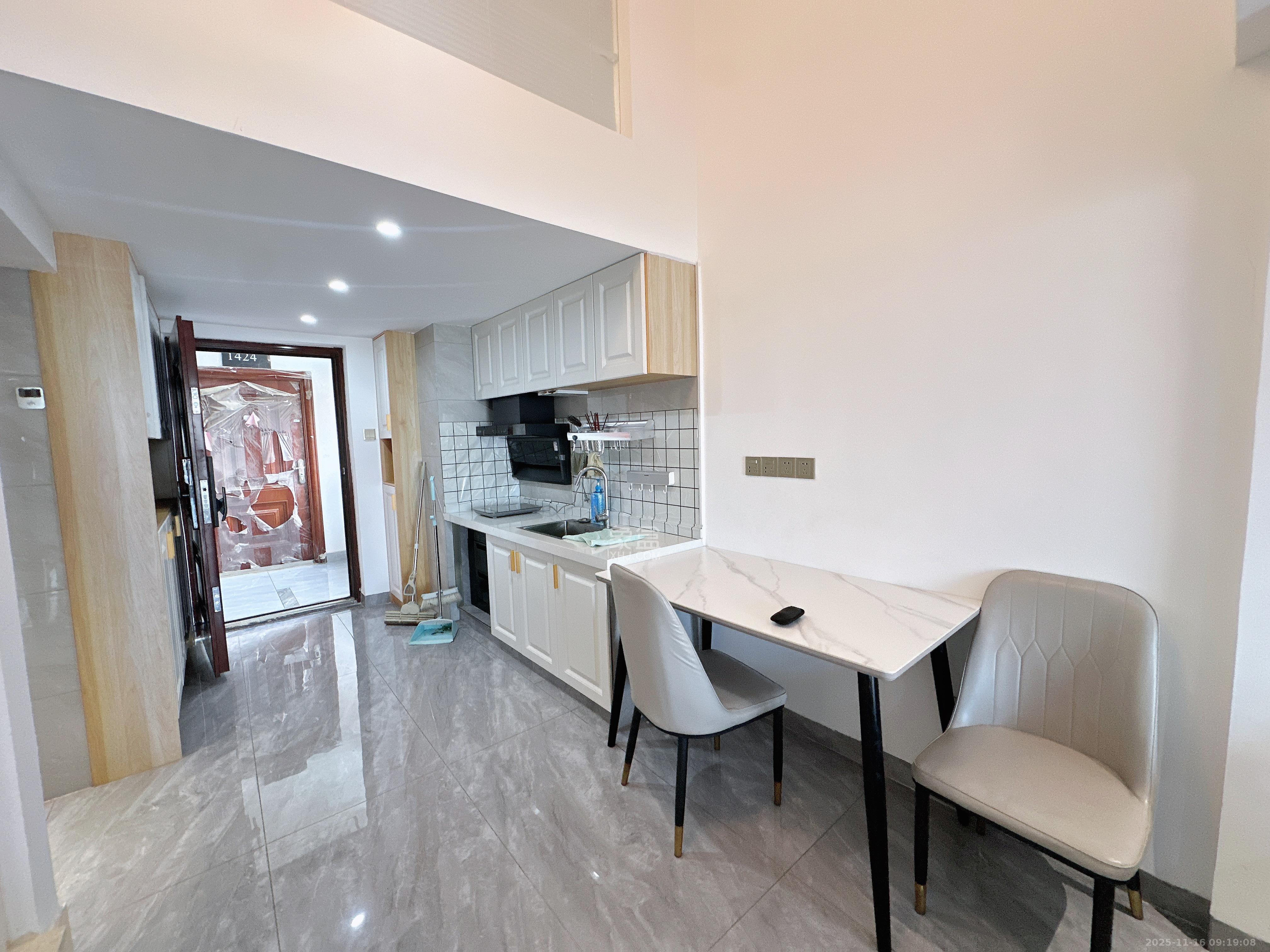 振业城三期 2室2厅1卫 2500.0元/月 振业城三期 2室2厅1卫 2500.0元/月室内图