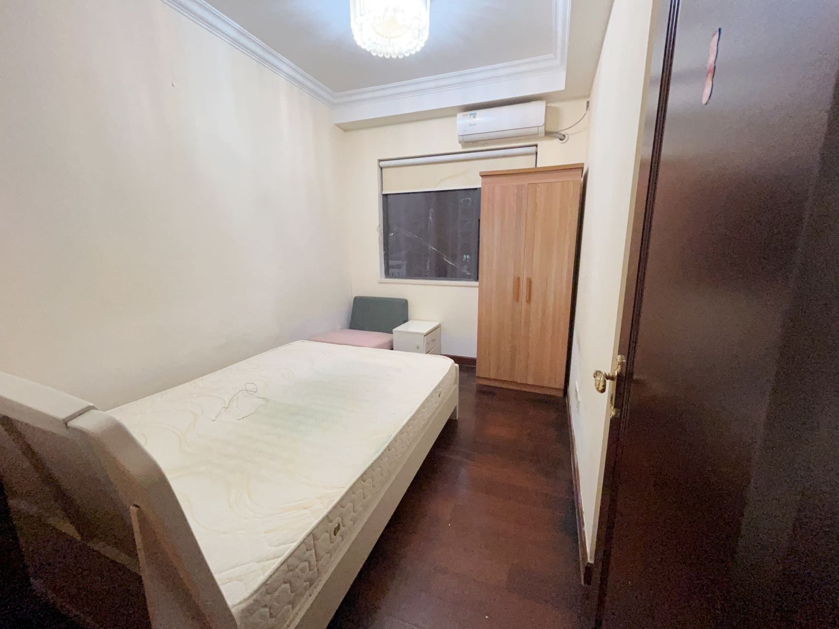 恒大海口文化旅游城 3室2厅2卫 2400.0元/月 恒大海口文化旅游城 3室2厅2卫 2400.0元/月室内图