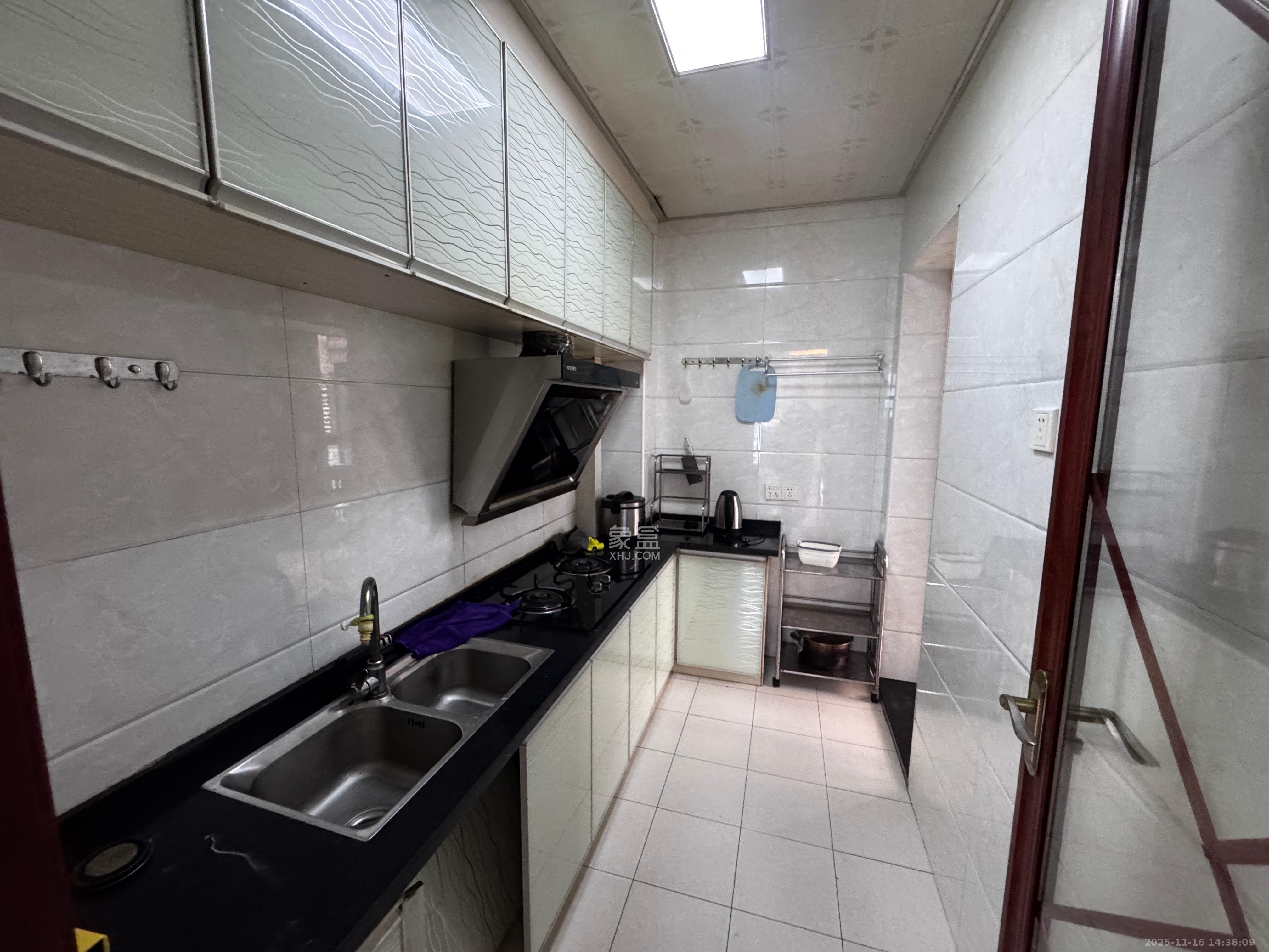 雨花公馆(紫苔名苑)  3室2厅1卫    2700.0元/月室内图