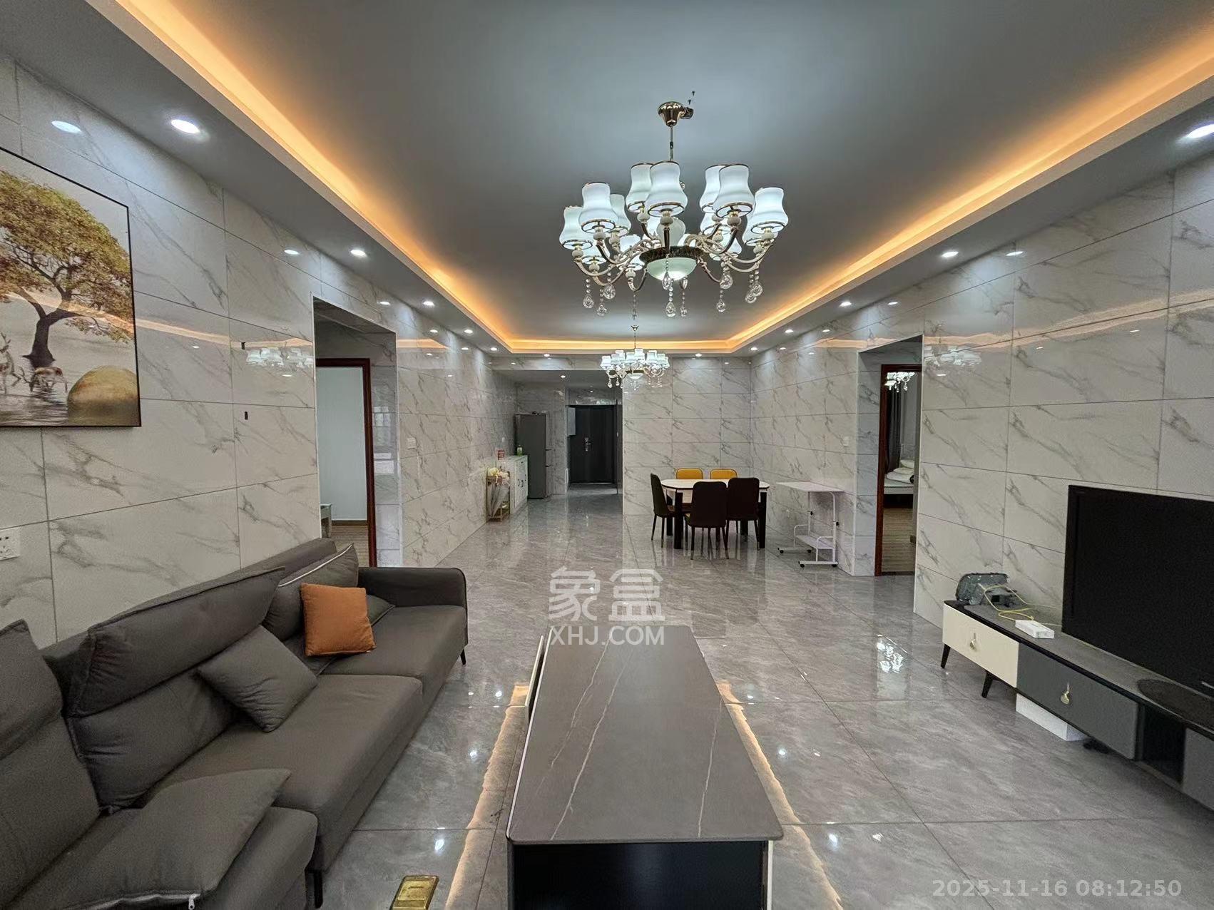 麓谷公馆（涉外国际公馆）  4室2厅3卫    3200.0元/月室内图