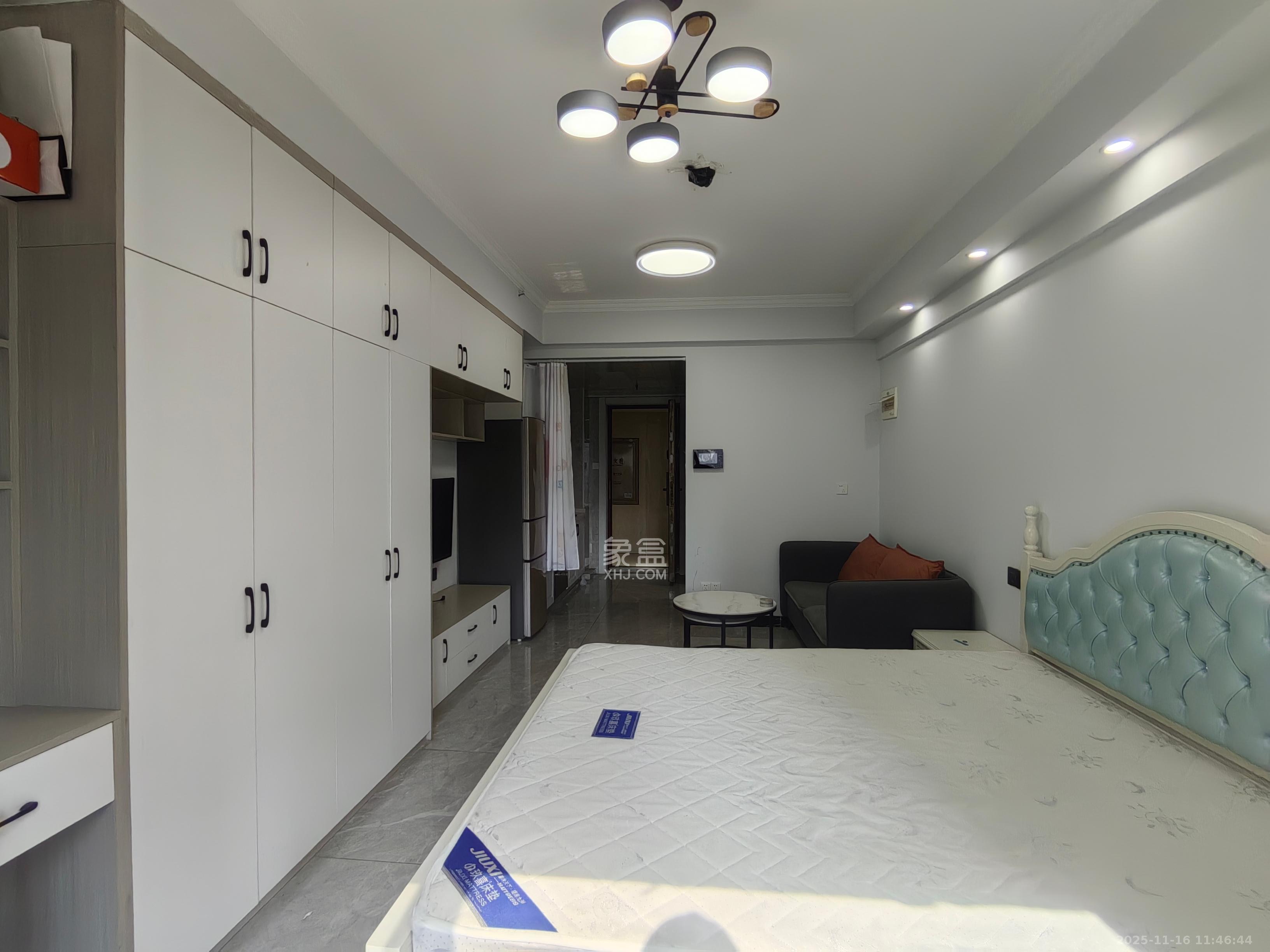 佳兆业云顶梅溪湖（佳兆业梅溪荟）  1室1厅1卫    1500.0元/月室内图