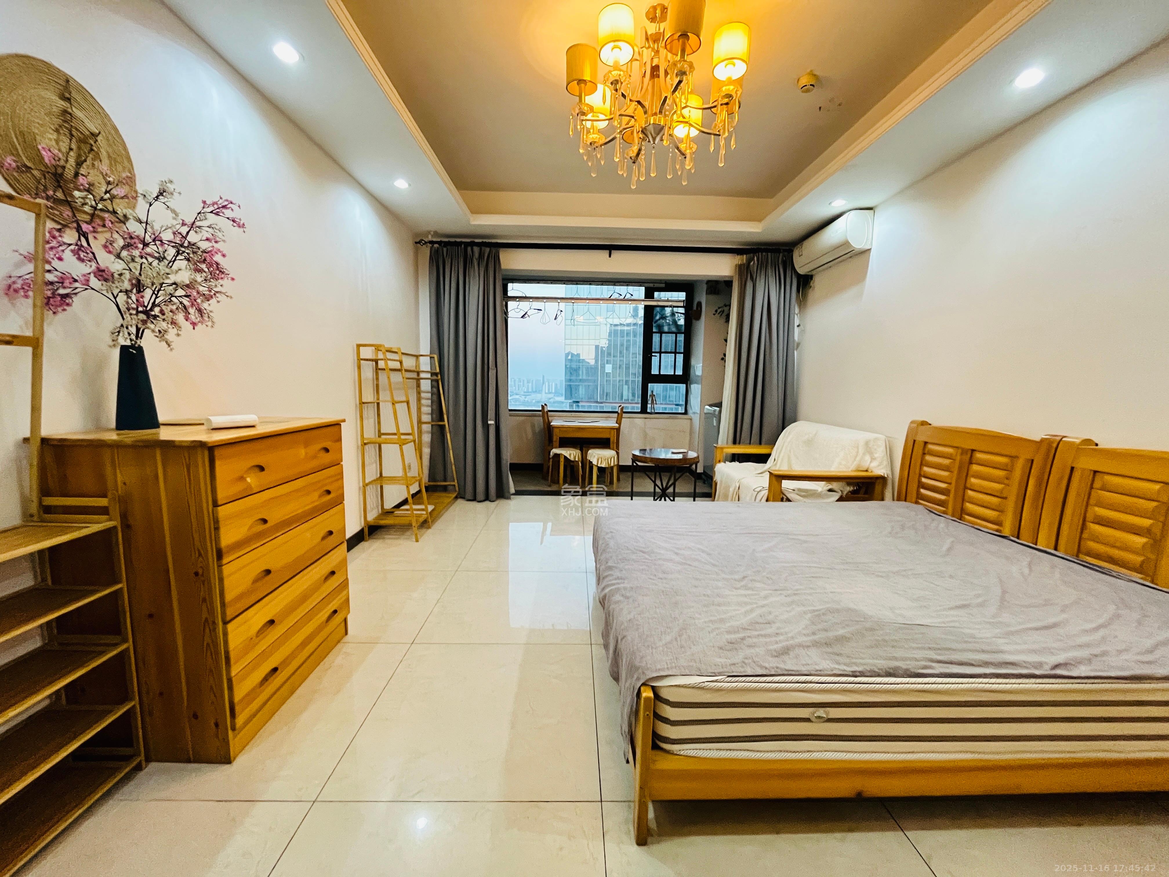 恒大御景湾 1室1厅1卫 1700.0元/月 恒大御景湾 1室1厅1卫 1700.0元/月室内图