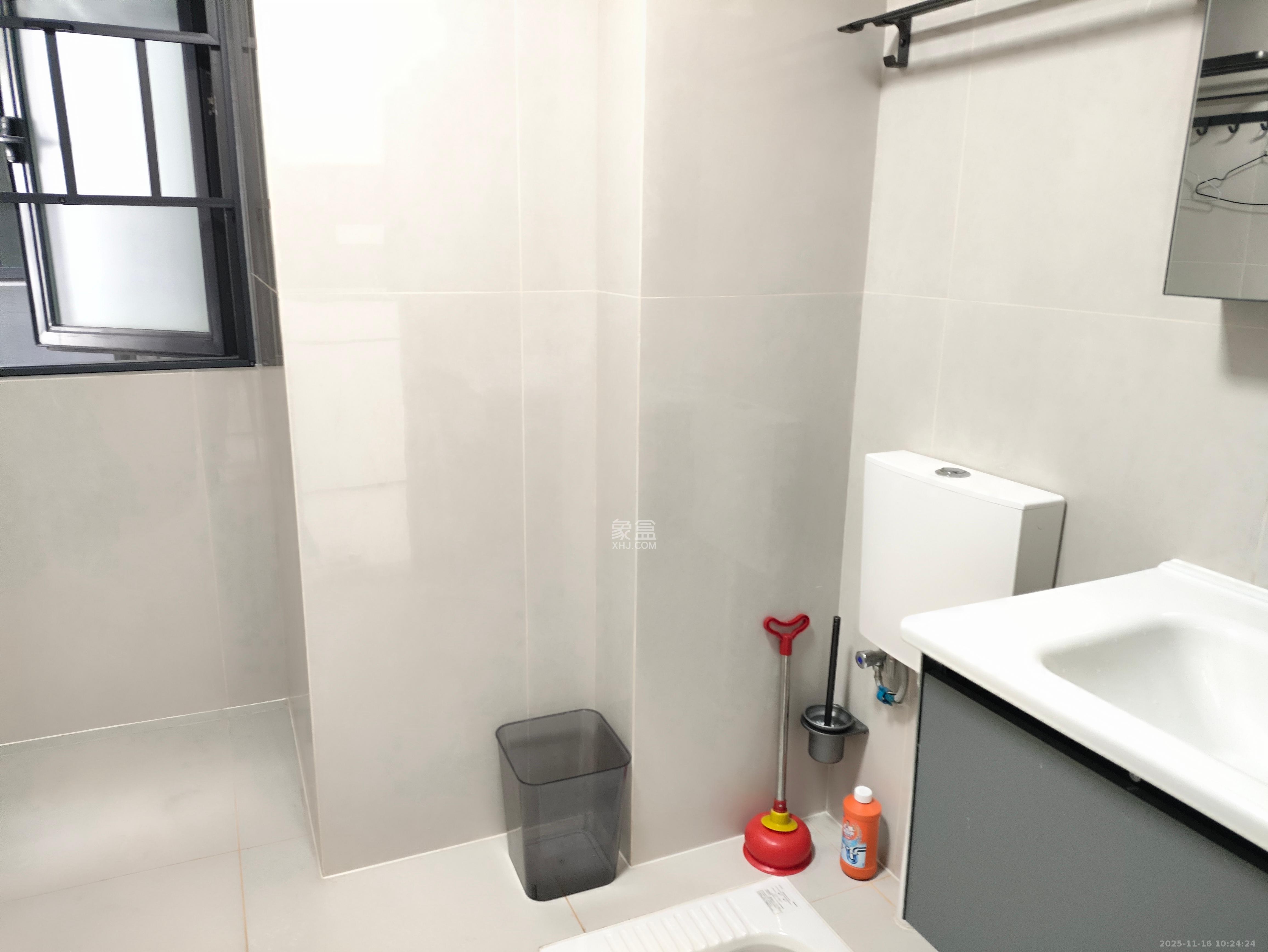 湖湘时代名邸公园壹号  1室0厅0卫    2400.0元/月室内图