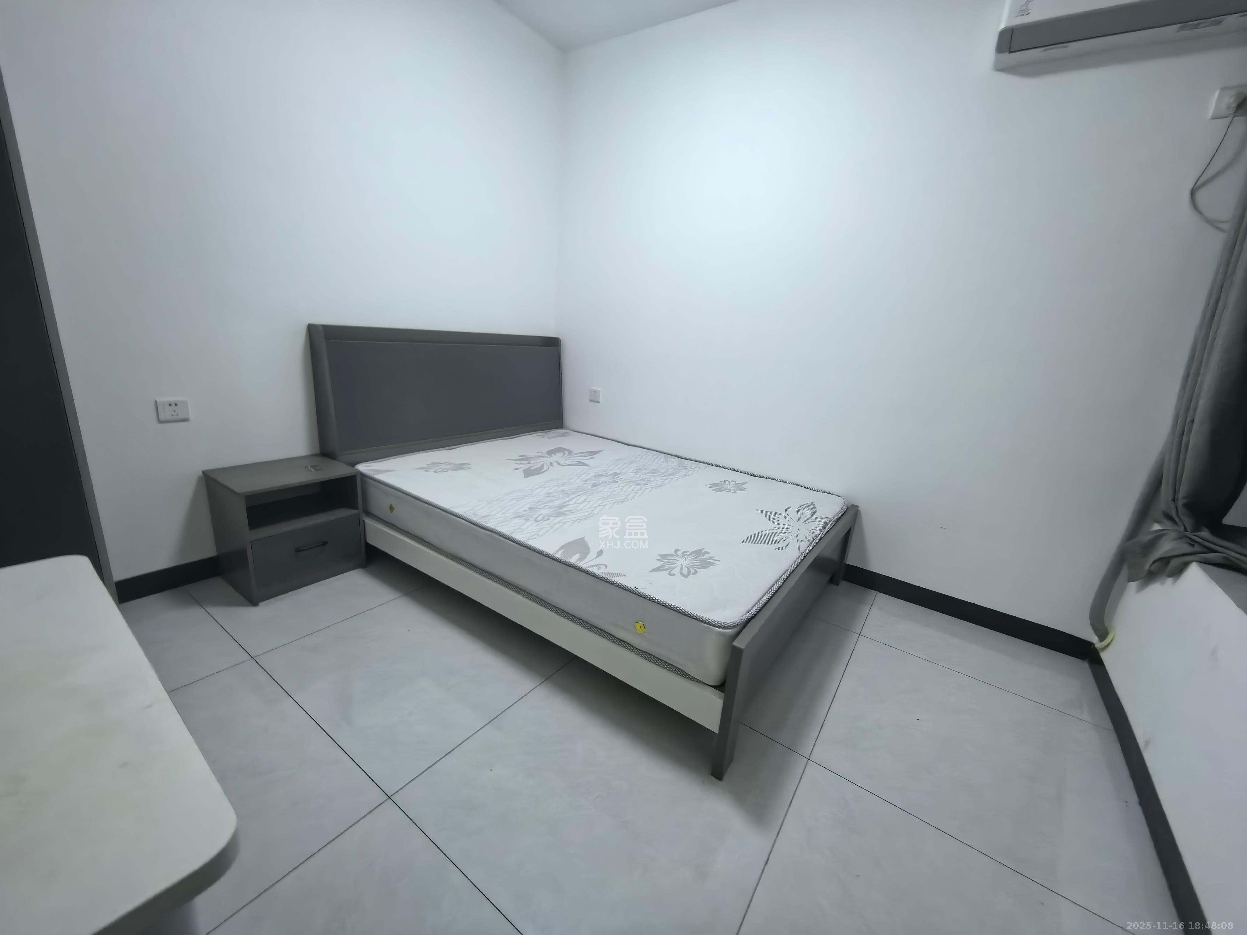 梦想枫林湾 3室2厅2卫 2800.0元/月 梦想枫林湾 3室2厅2卫 2800.0元/月室内图