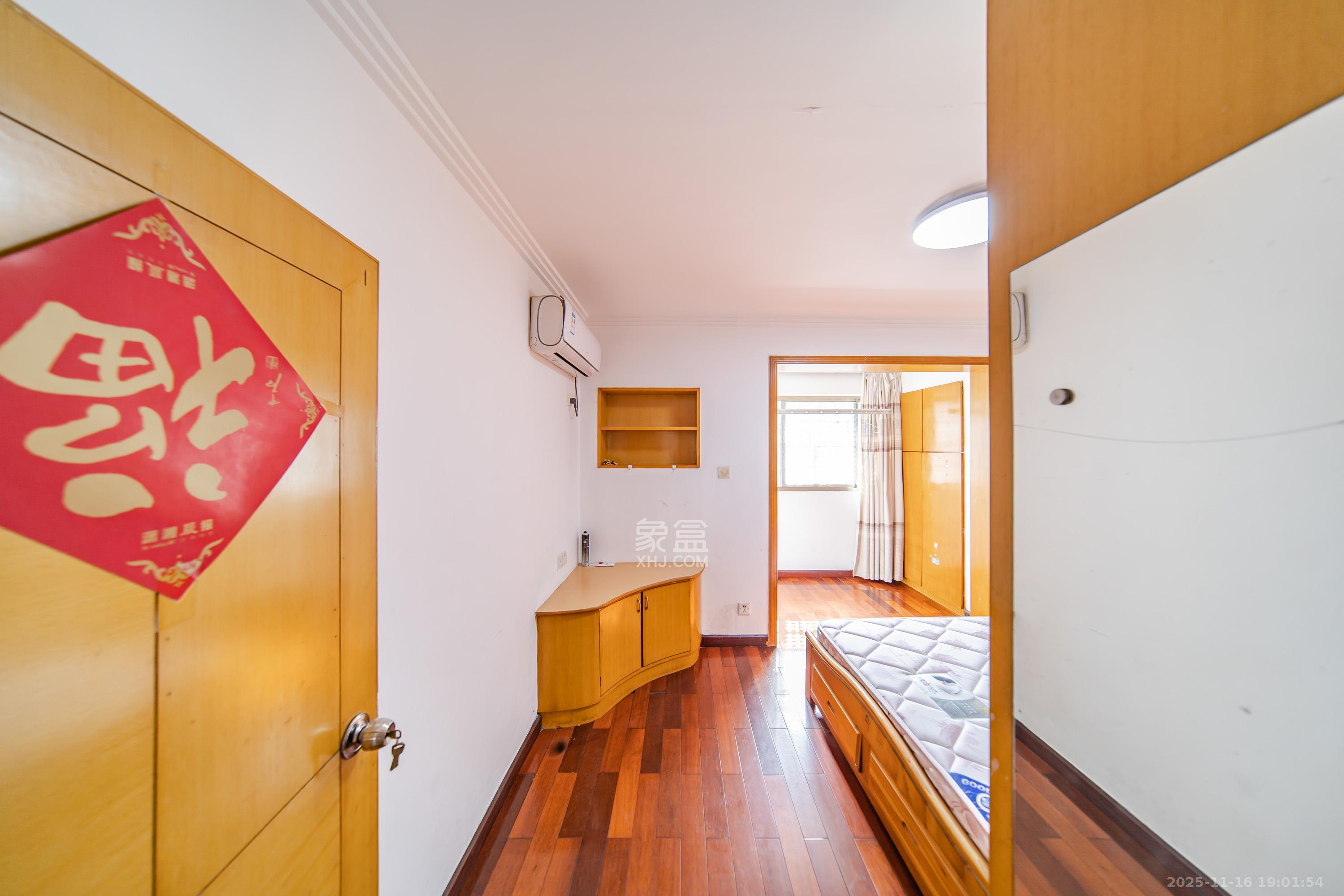 金帆小区 2室2厅1卫 48.8万 金帆小区 2室2厅1卫 48.8万卧室