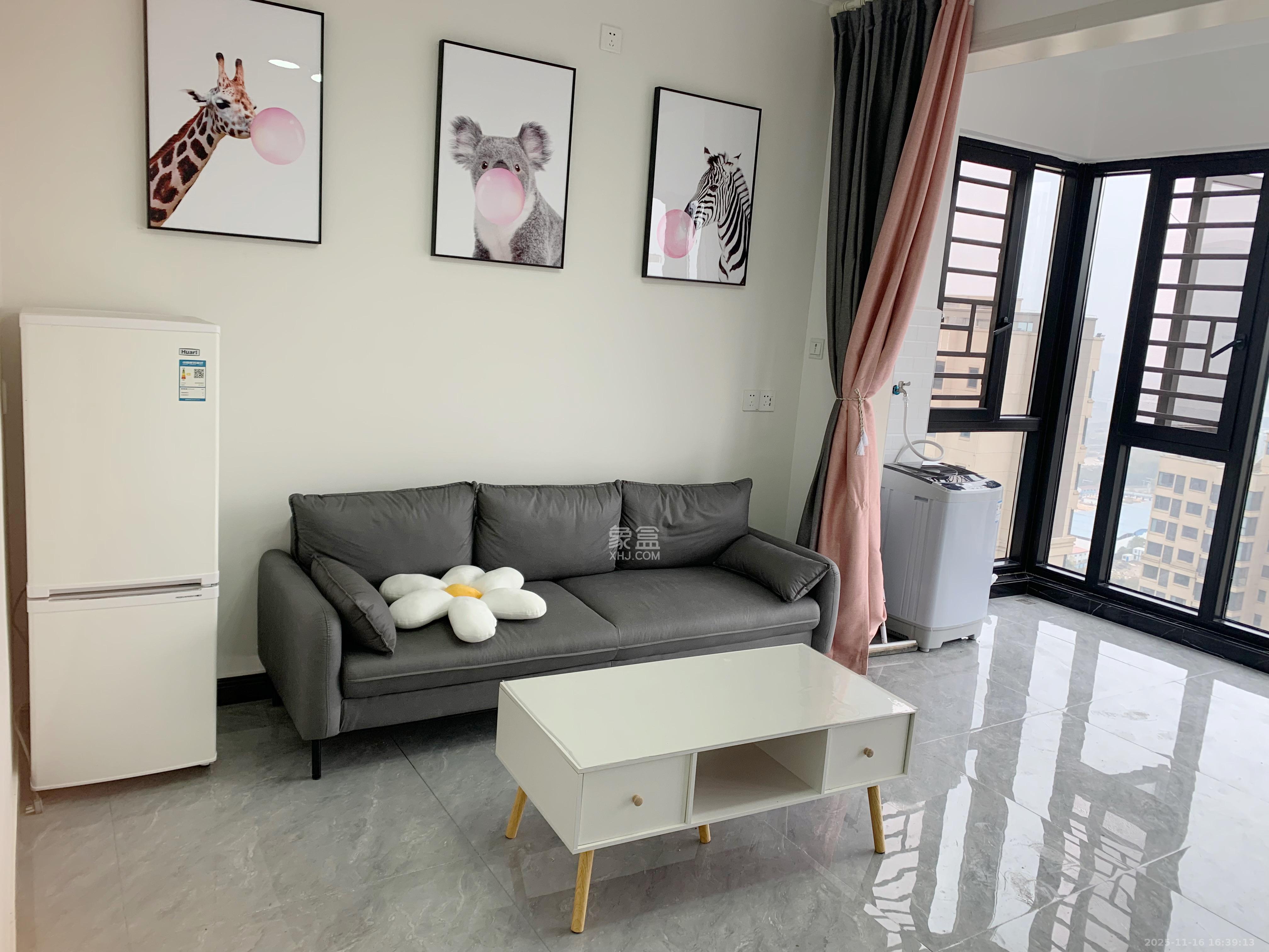 长房东旭国际 2室1厅1卫 2000.0元/月 长房东旭国际 2室1厅1卫 2000.0元/月室内图