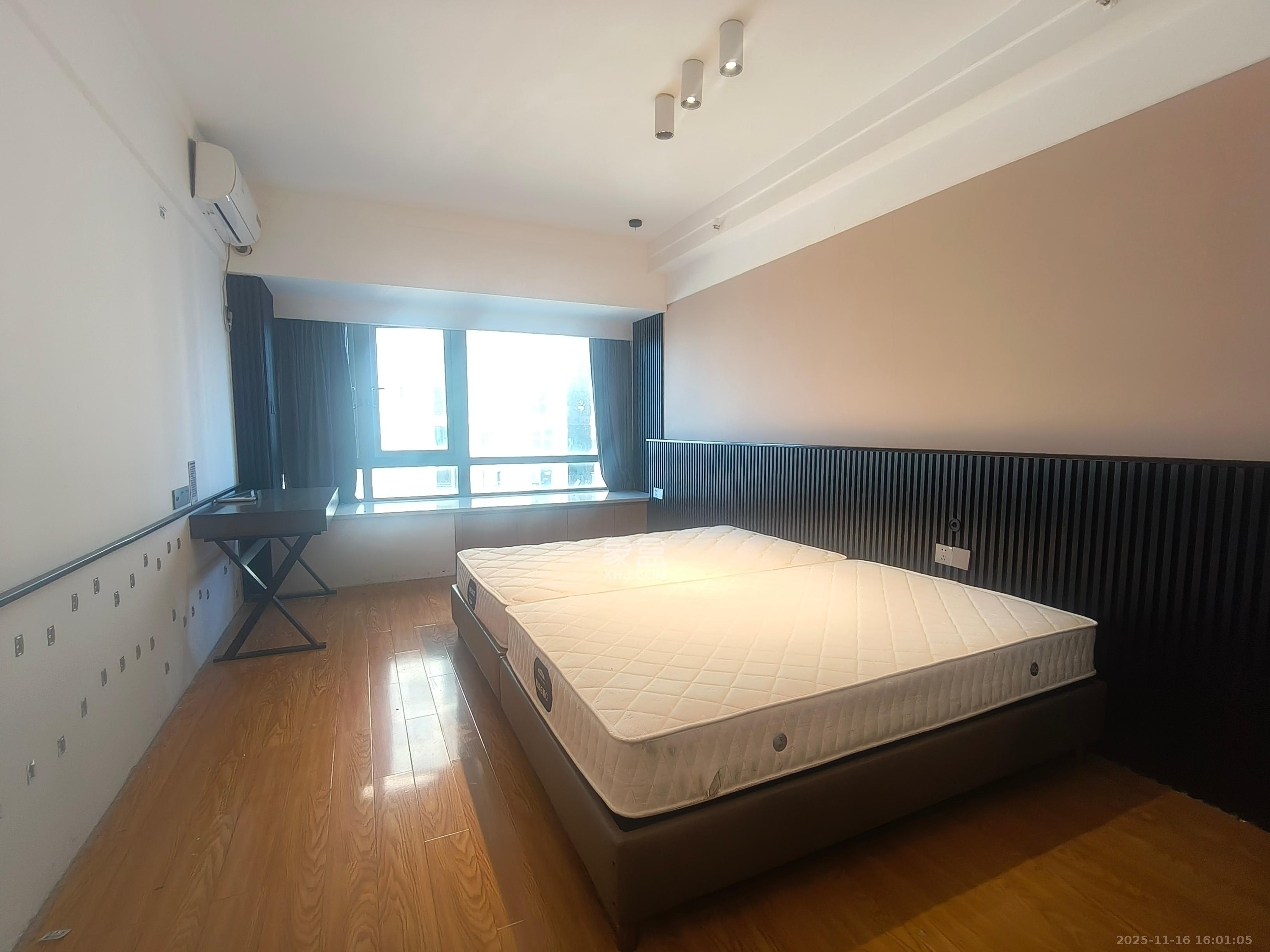 阳光城檀悦  1室1厅1卫    2100.0元/月