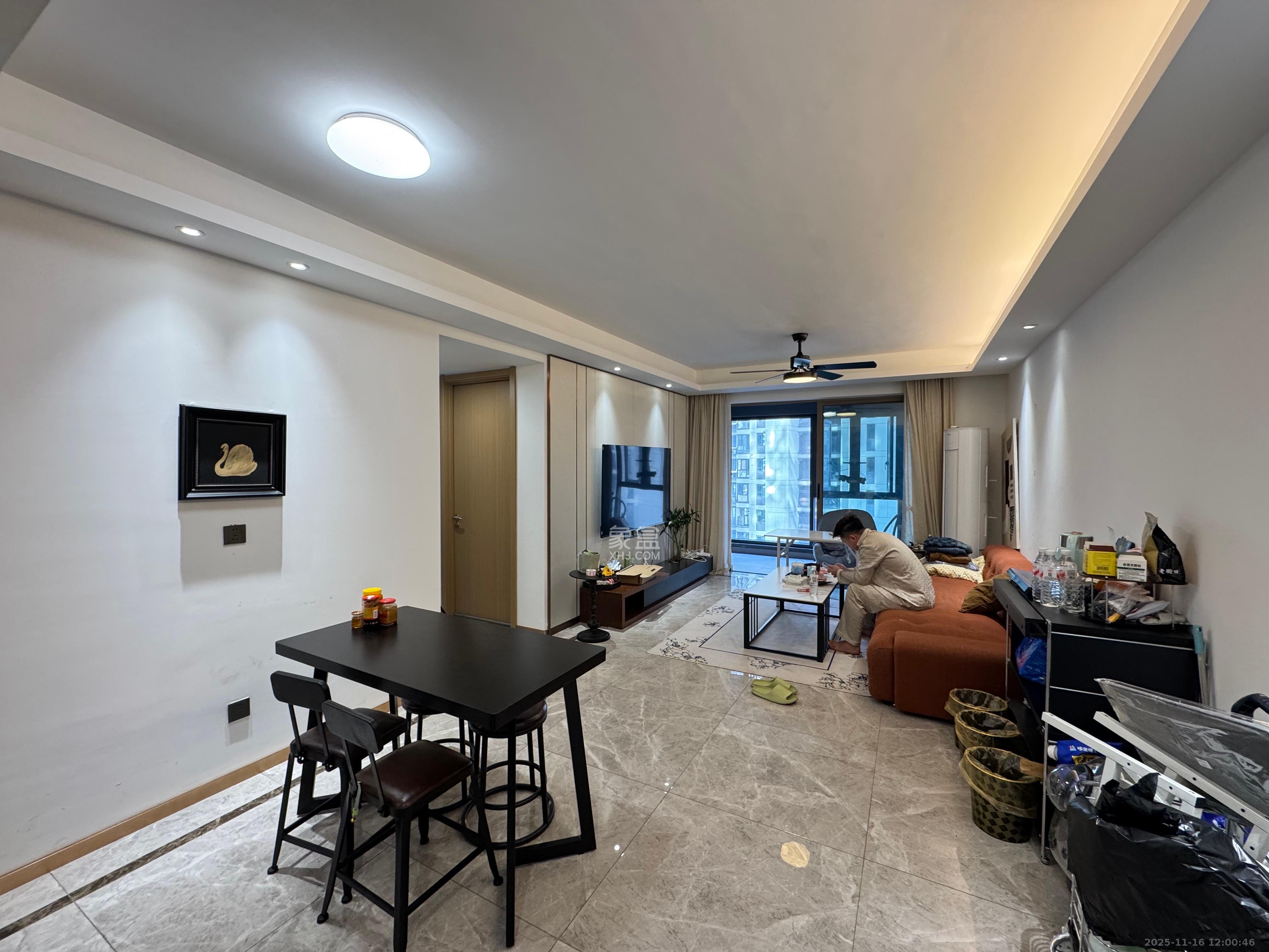 旭辉雨花郡  3室2厅2卫    4300.0元/月室内图