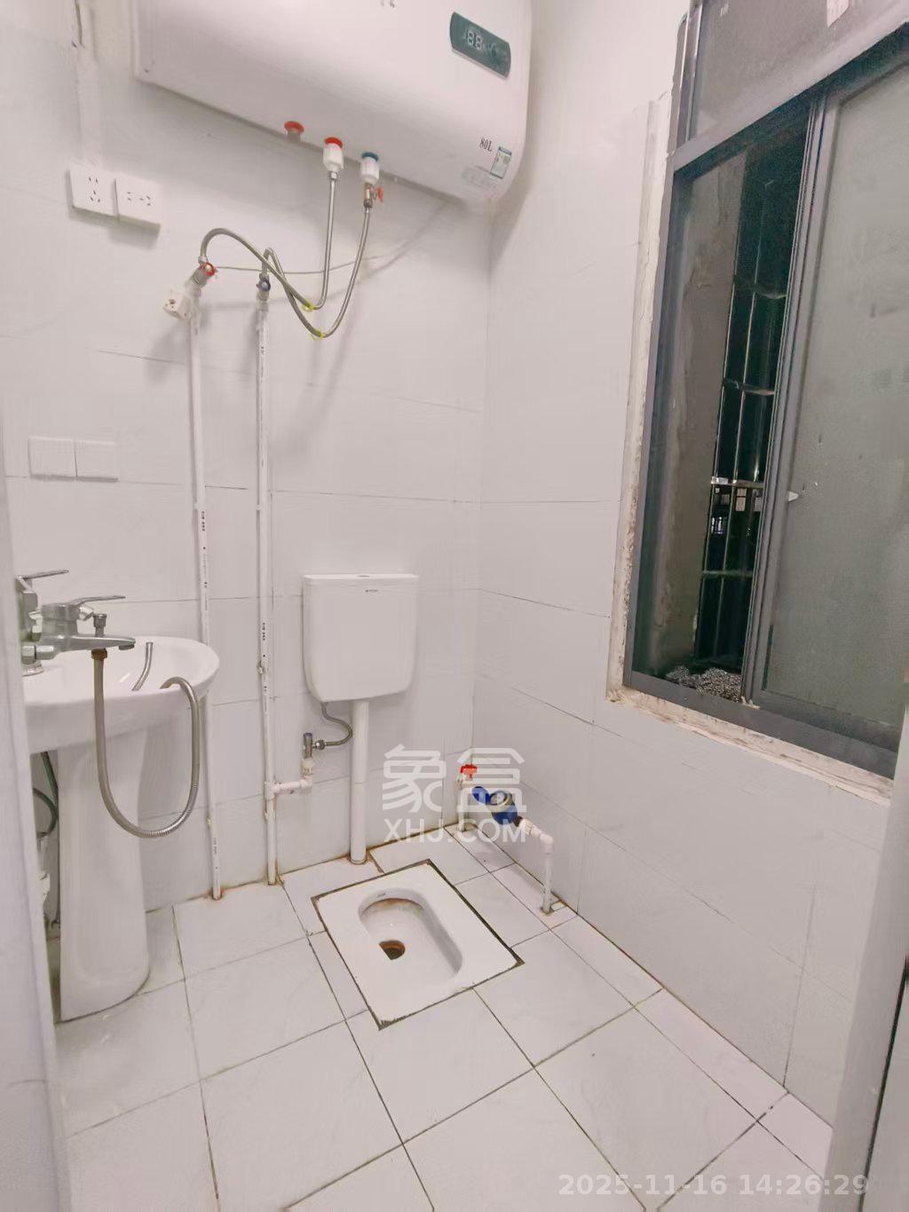 水泵厂宿舍  1室1厅1卫    1200.0元/月室内图