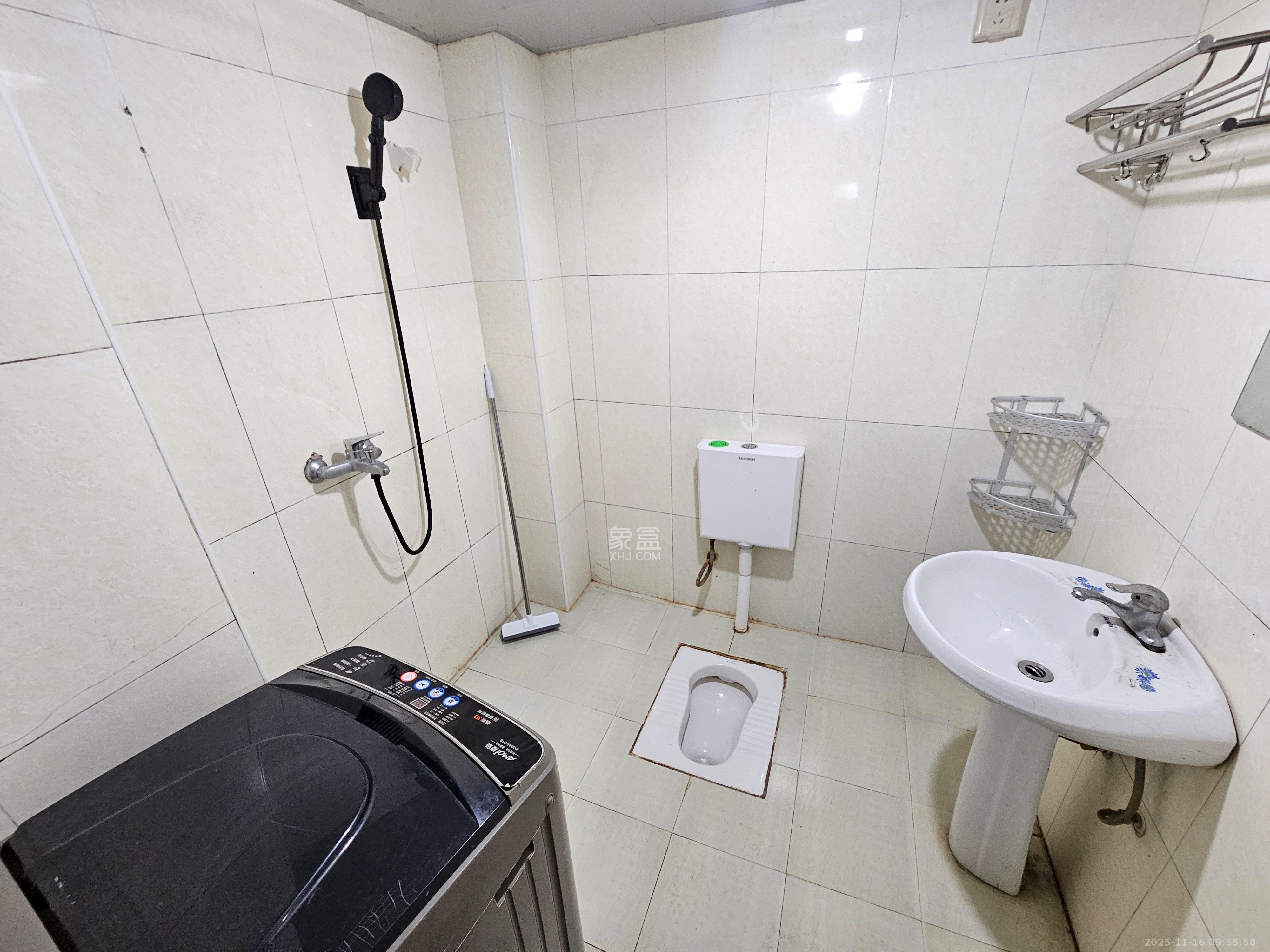 海林馨香雅苑  1室1厅1卫    1300.0元/月室内图