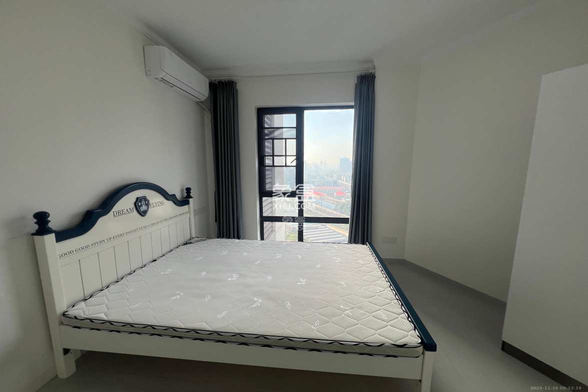 富力芙蓉新天地 2室2厅1卫 2400.0元/月 富力芙蓉新天地 2室2厅1卫 2400.0元/月室内图