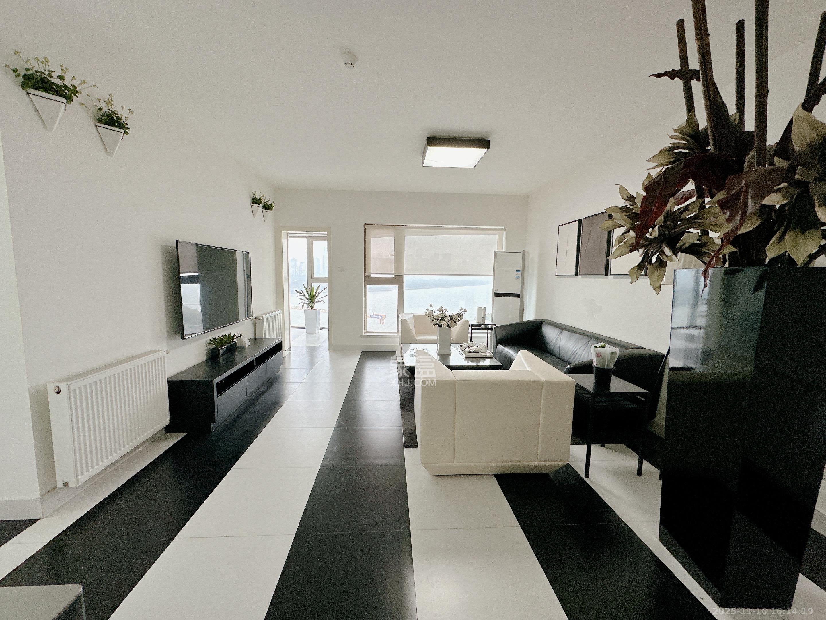 潮宗御苑  3室2厅2卫    7000.0元/月室内图