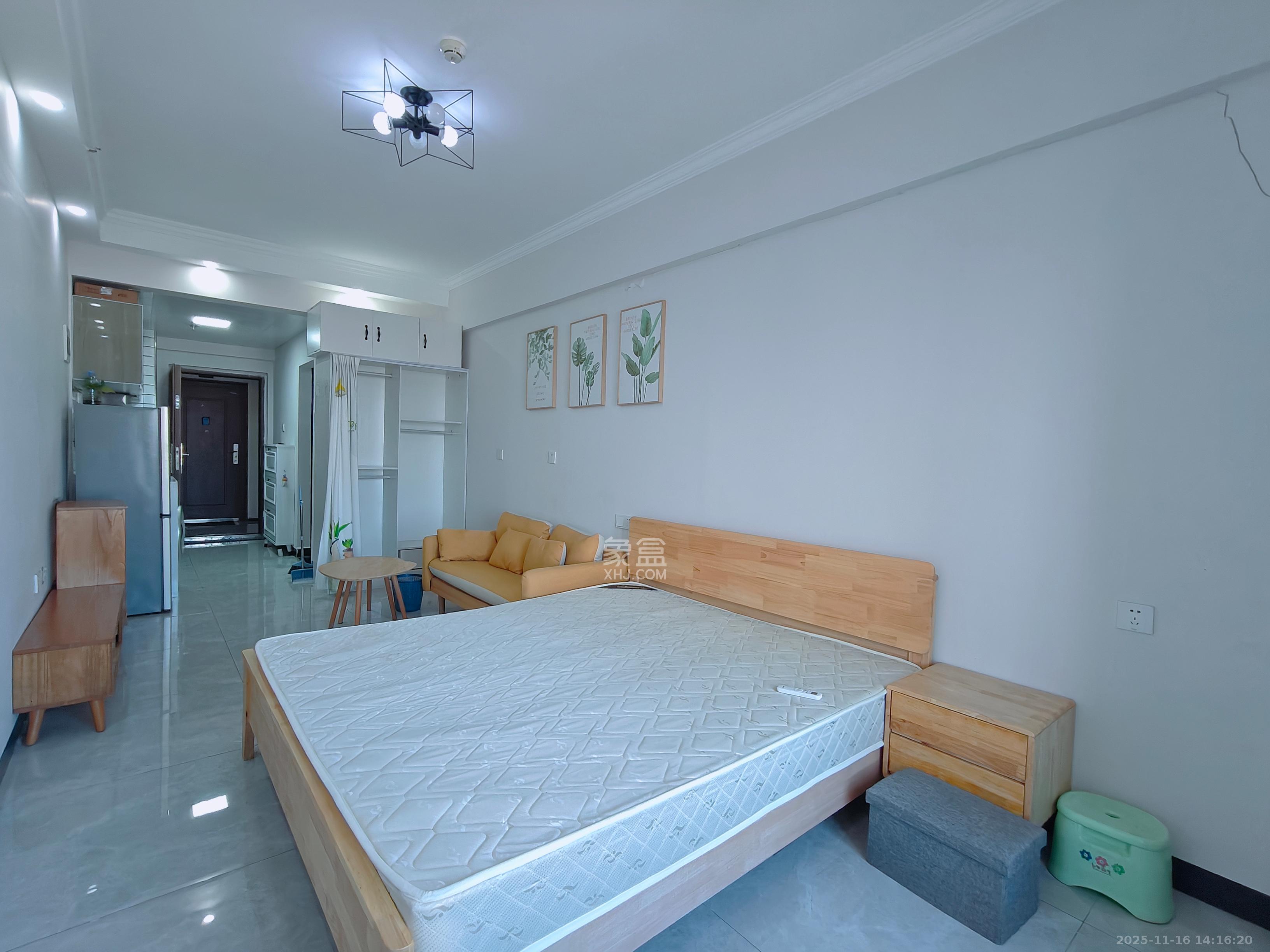 保利香槟国际 1室0厅0卫 1200.0元/月 保利香槟国际 1室0厅0卫 1200.0元/月室内图