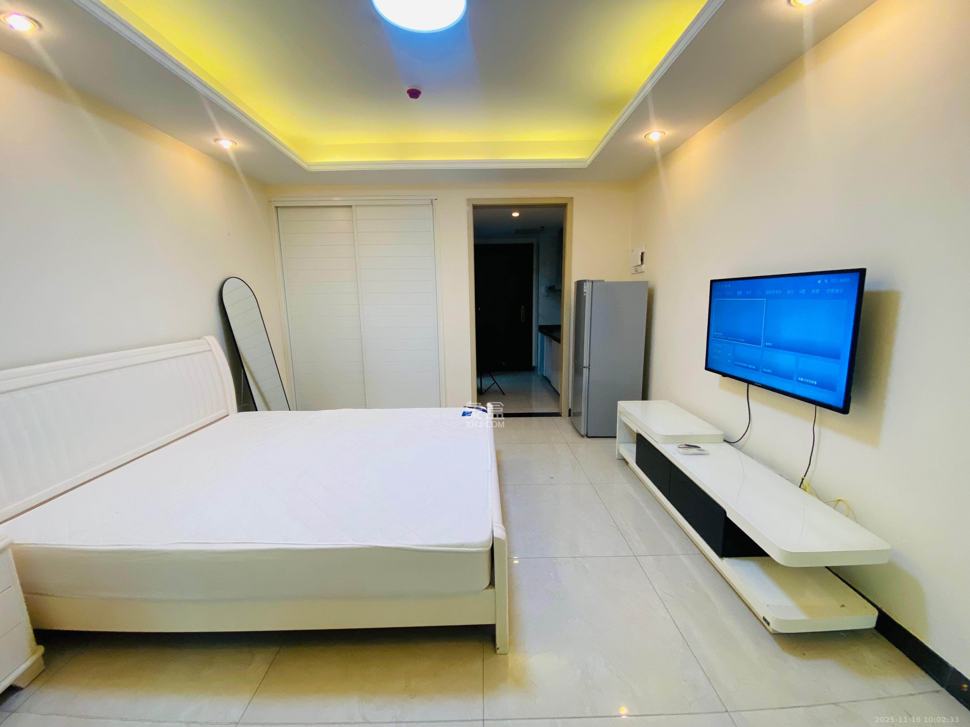 恒大御景湾 1室1厅1卫 1800.0元/月 恒大御景湾 1室1厅1卫 1800.0元/月室内图